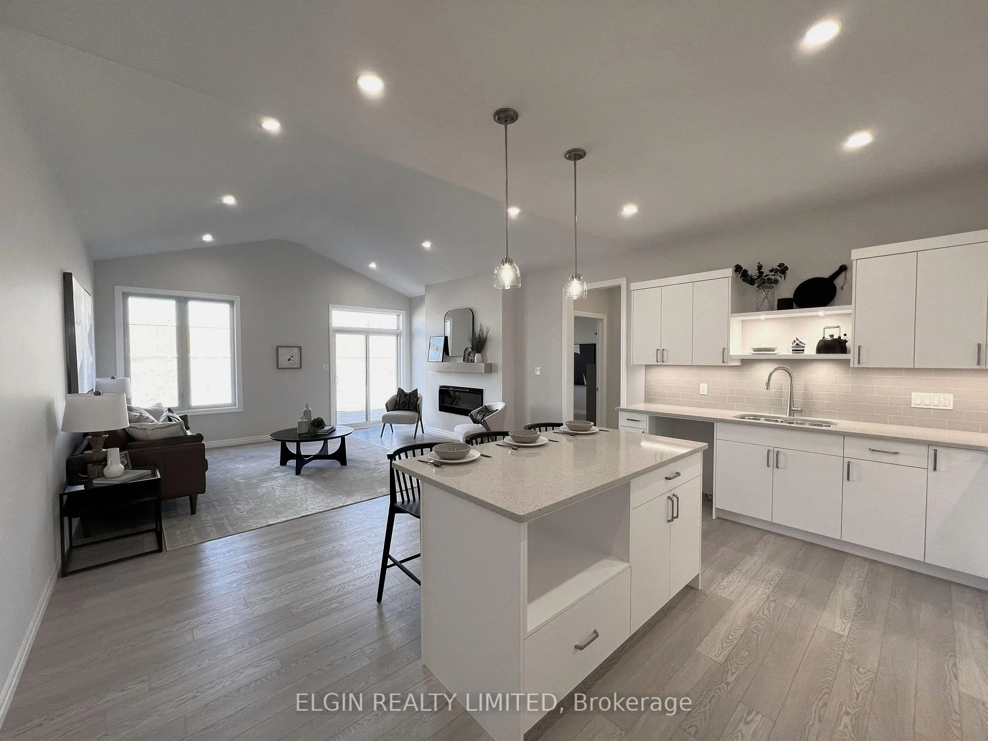 Photo 4 of 57 Willow Drive, Aylmer — HOMEH