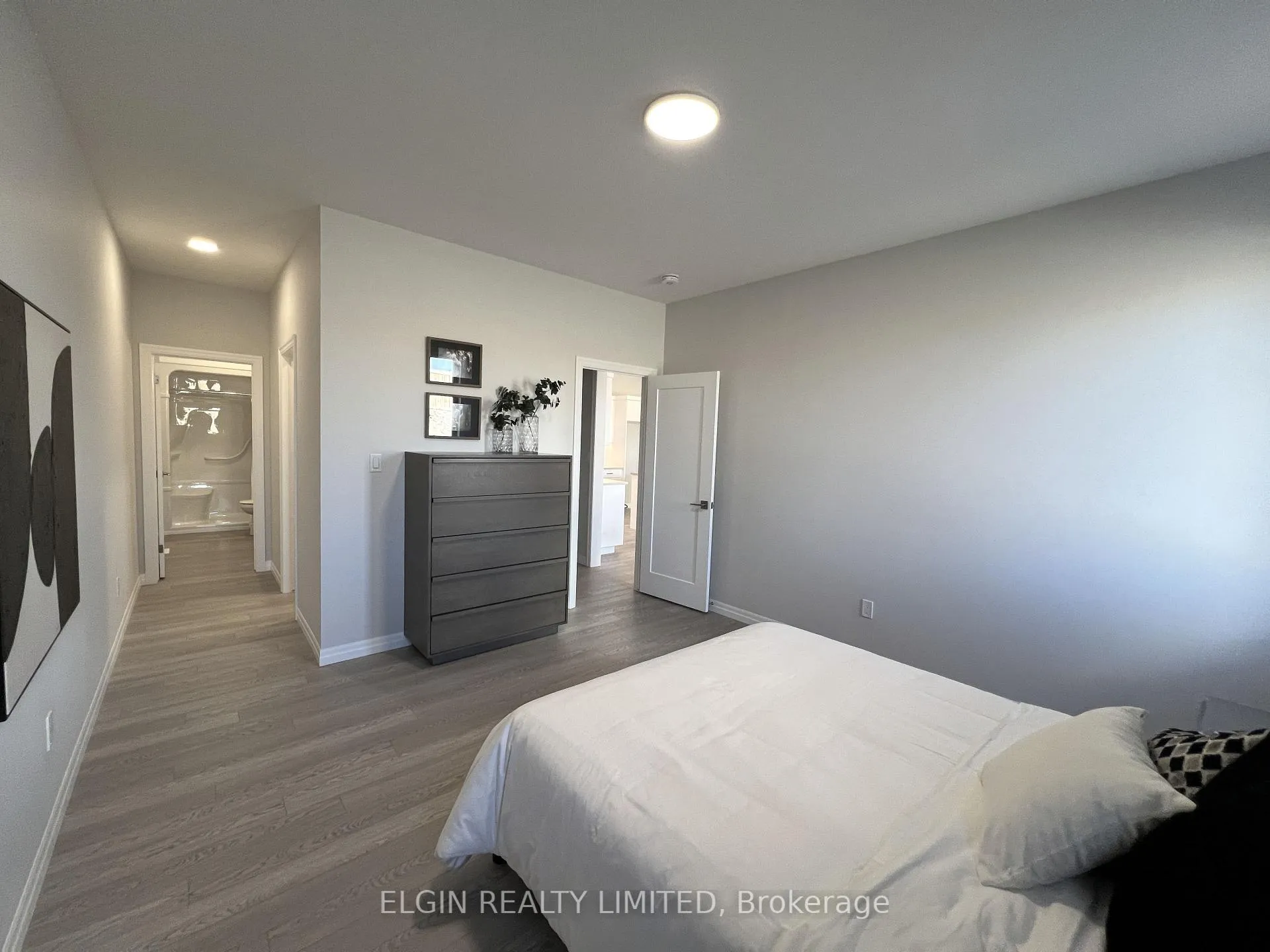 Photo 13 of 57 Willow Drive, Aylmer — HOMEH