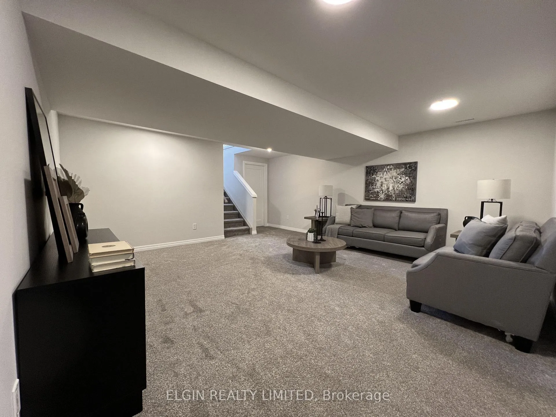 Photo 17 of 57 Willow Drive, Aylmer — HOMEH