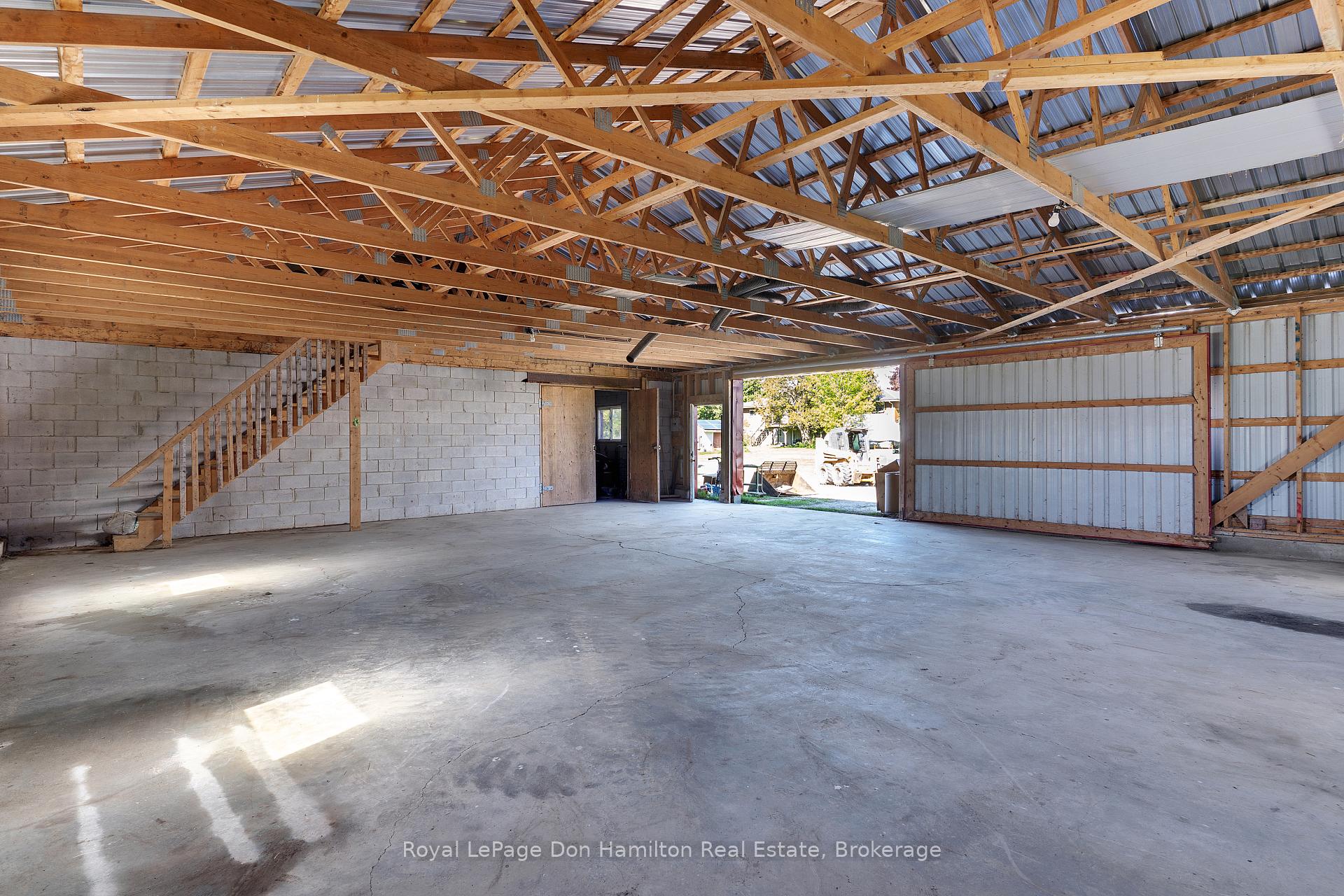 Photo 25 of 3160 Herrgott Road, Wellesley — HOMEH