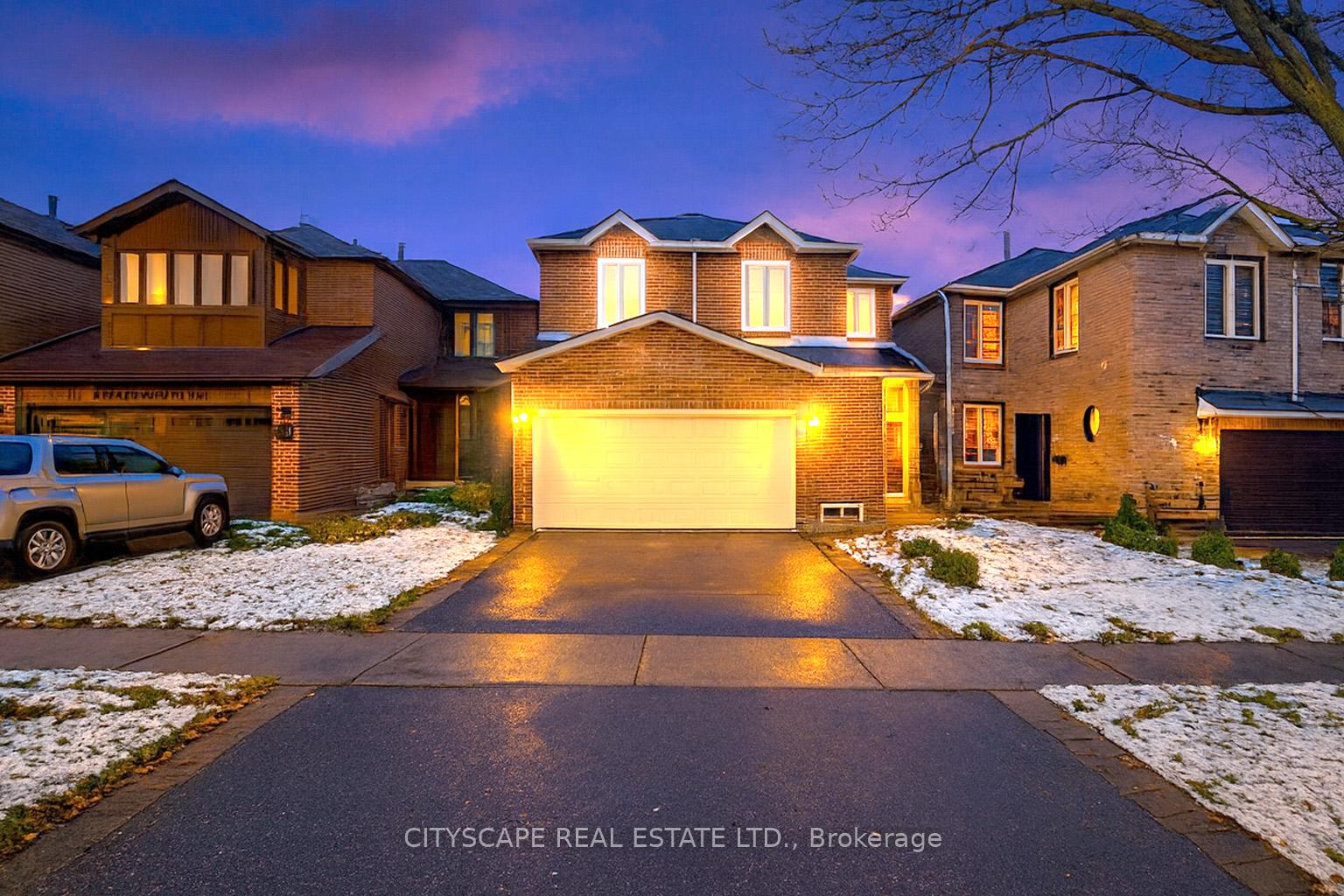 Photo 2 of 67 Brickstone Circle, Vaughan, Brownridge — HOMEH