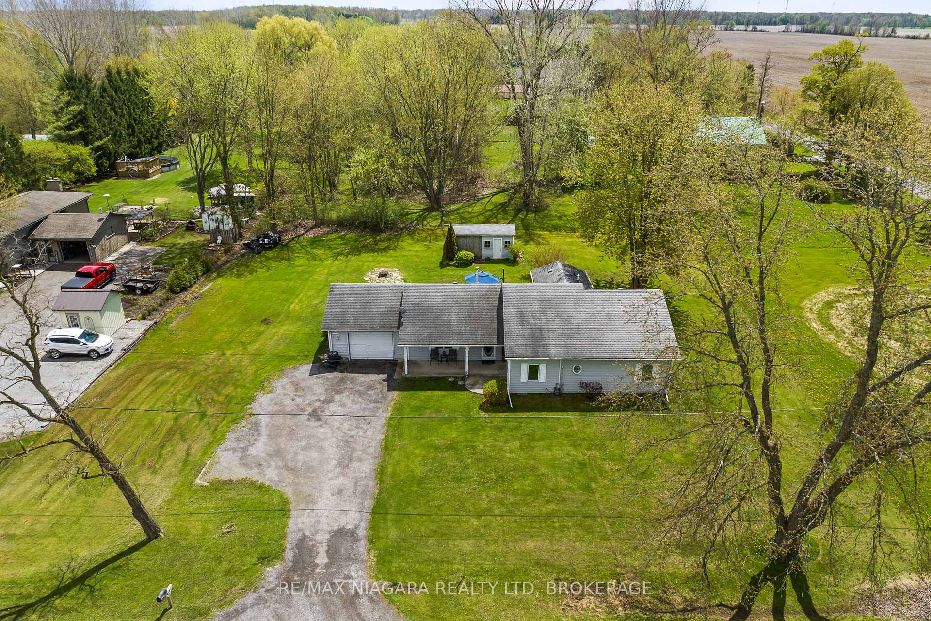 Photo 21 of 42585 Hwy 3, Wainfleet, Marshville/Winger — HOMEH
