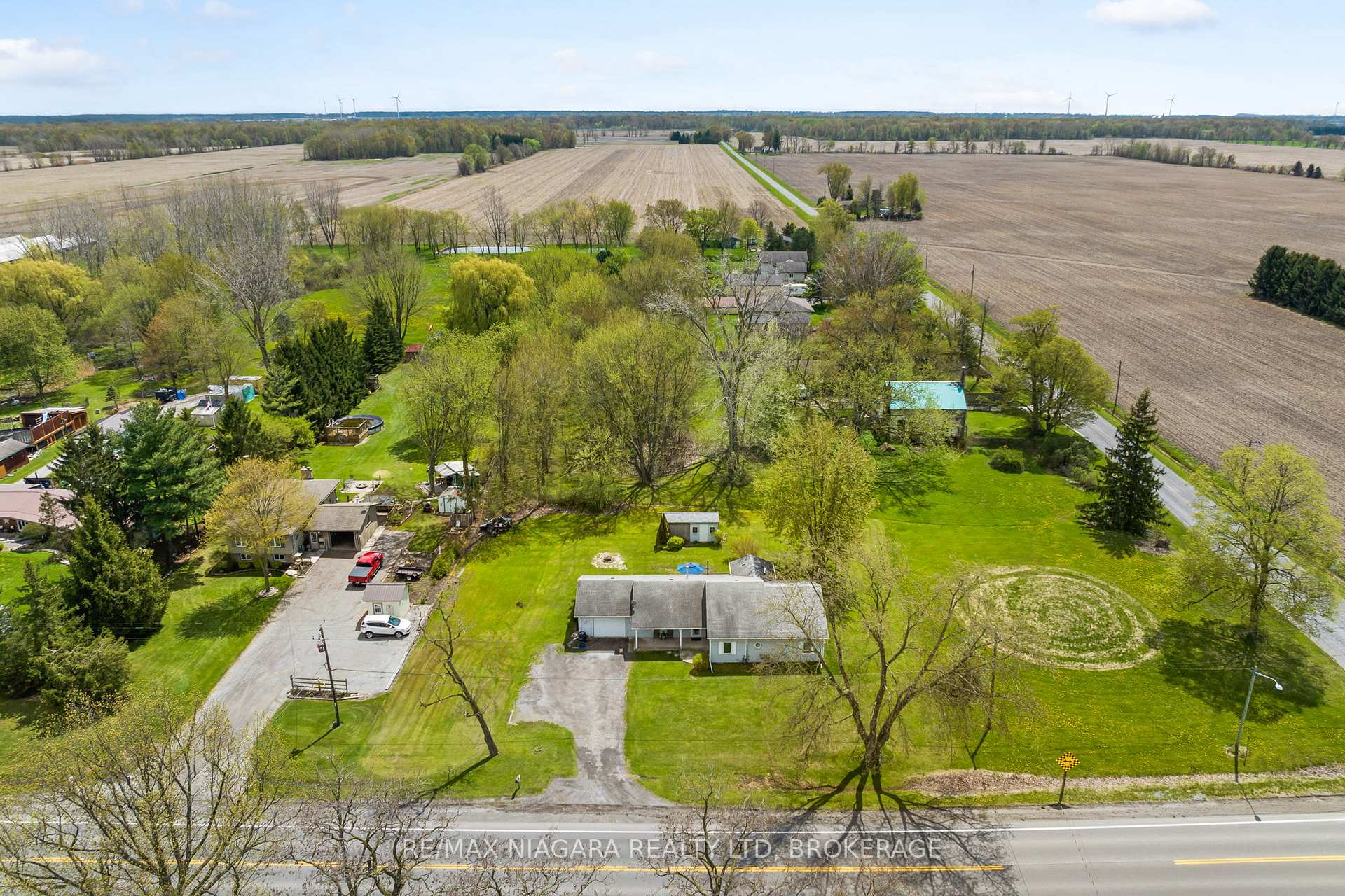 Photo 22 of 42585 Hwy 3, Wainfleet, Marshville/Winger — HOMEH
