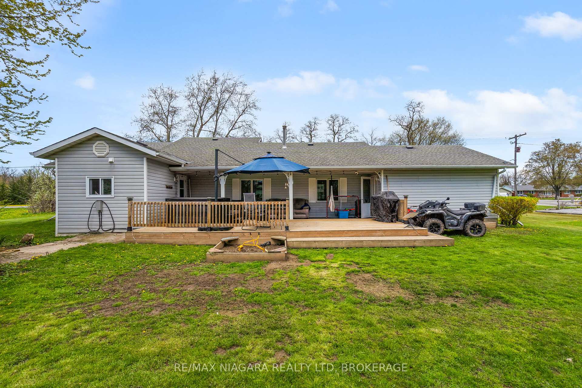 Photo 32 of 42585 Hwy 3, Wainfleet, Marshville/Winger — HOMEH