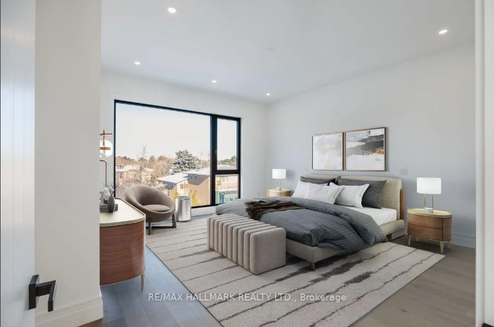 Photo 5 of 230 Townsgate Drive, Vaughan, Crestwood-Springfarm-Yorkhill — HOMEH