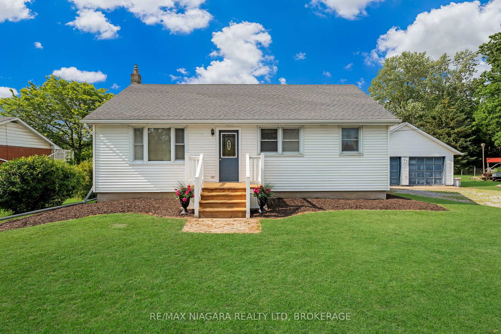 Photo 4 of 42574 3 Highway, Wainfleet, Marshville/Winger — HOMEH