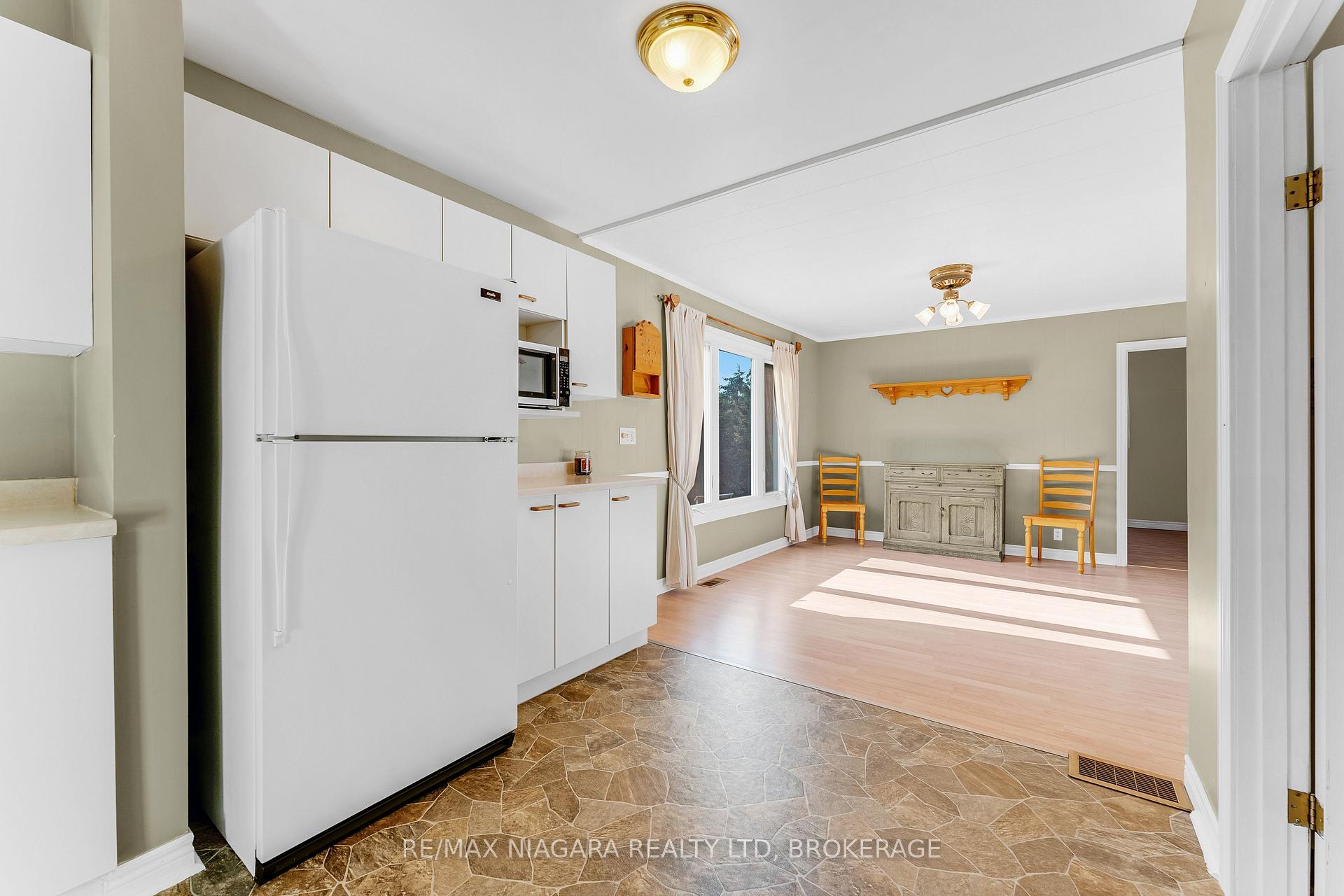 Photo 13 of 42574 3 Highway, Wainfleet, Marshville/Winger — HOMEH