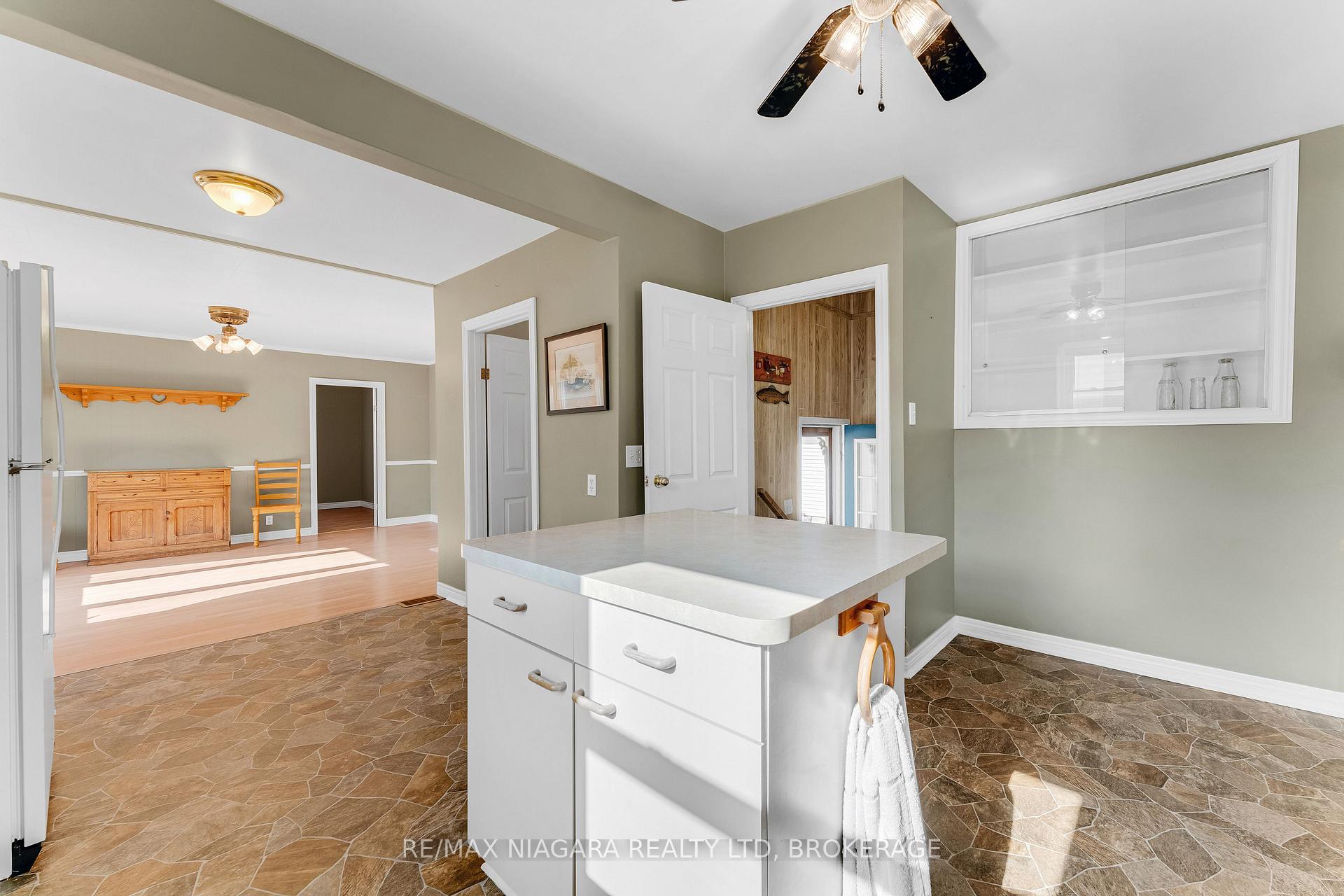 Photo 16 of 42574 3 Highway, Wainfleet, Marshville/Winger — HOMEH