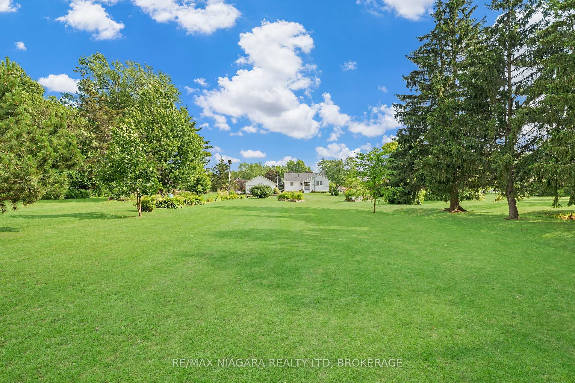 Photo 35 of 42574 3 Highway, Wainfleet, Marshville/Winger — HOMEH