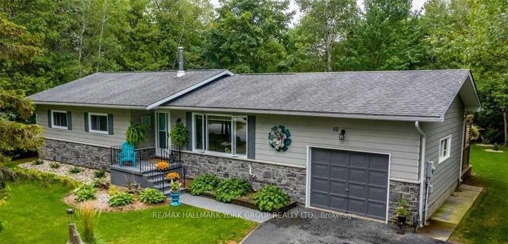 Photo 2 of 52 Birchwood Trail, Wasaga Beach — HOMEH