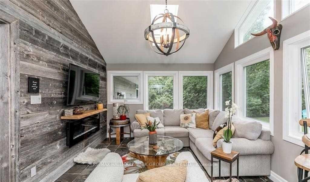 Photo 11 of 52 Birchwood Trail, Wasaga Beach — HOMEH