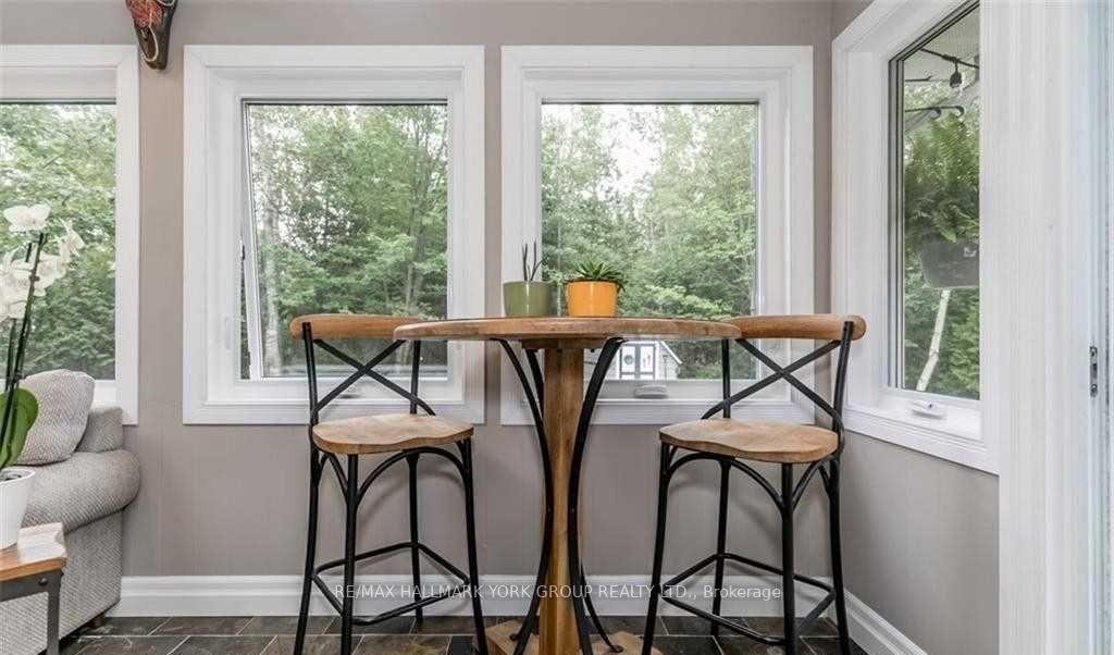 Photo 14 of 52 Birchwood Trail, Wasaga Beach — HOMEH