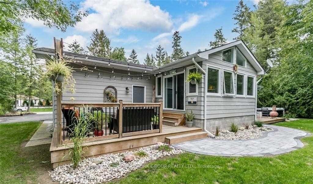 Photo 24 of 52 Birchwood Trail, Wasaga Beach — HOMEH