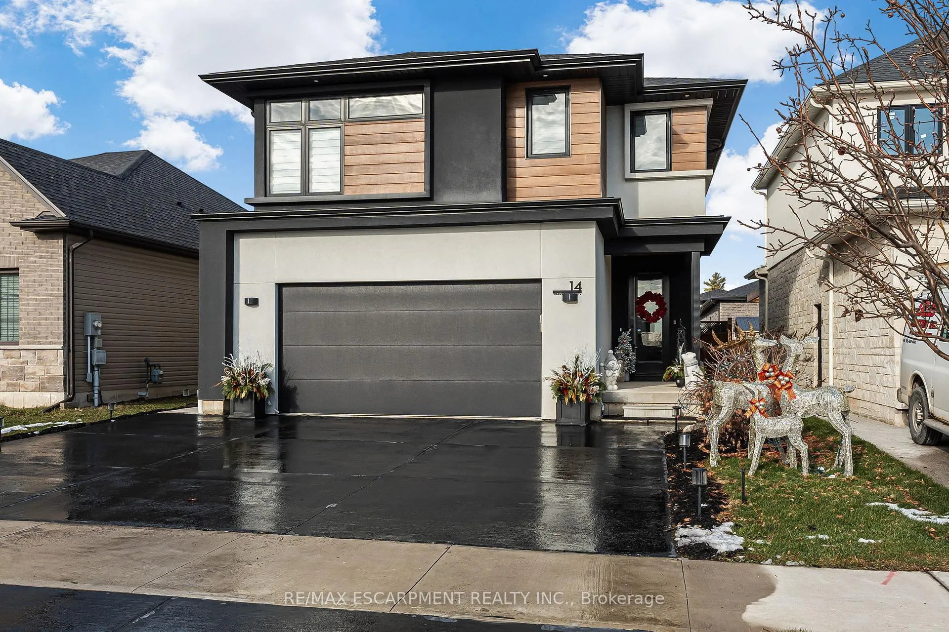 Photo 44 of 14 Willowbrook Drive, Welland, West Welland — HOMEH