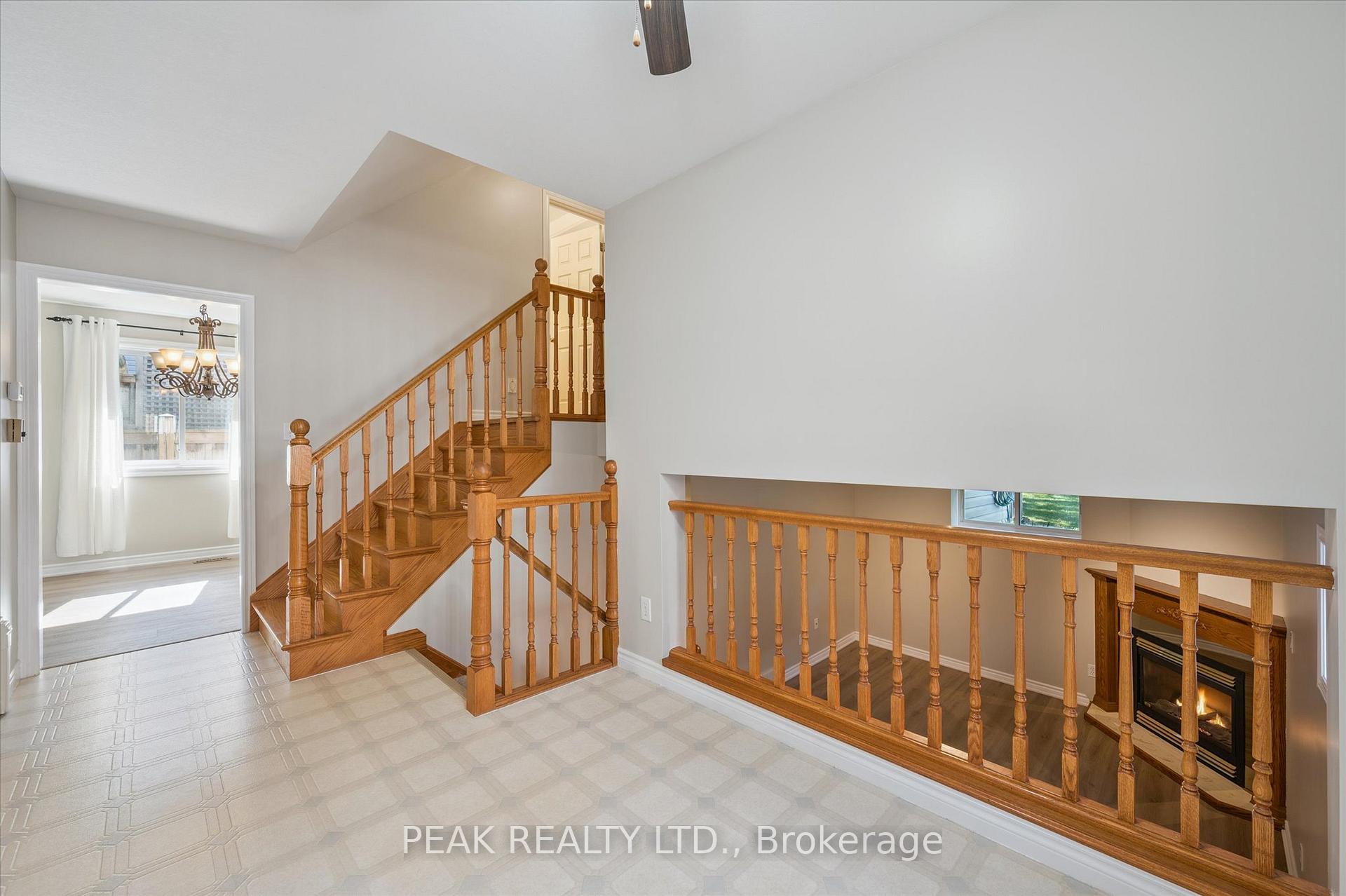 Photo 20 of 359 Westvale Drive, Waterloo — HOMEH