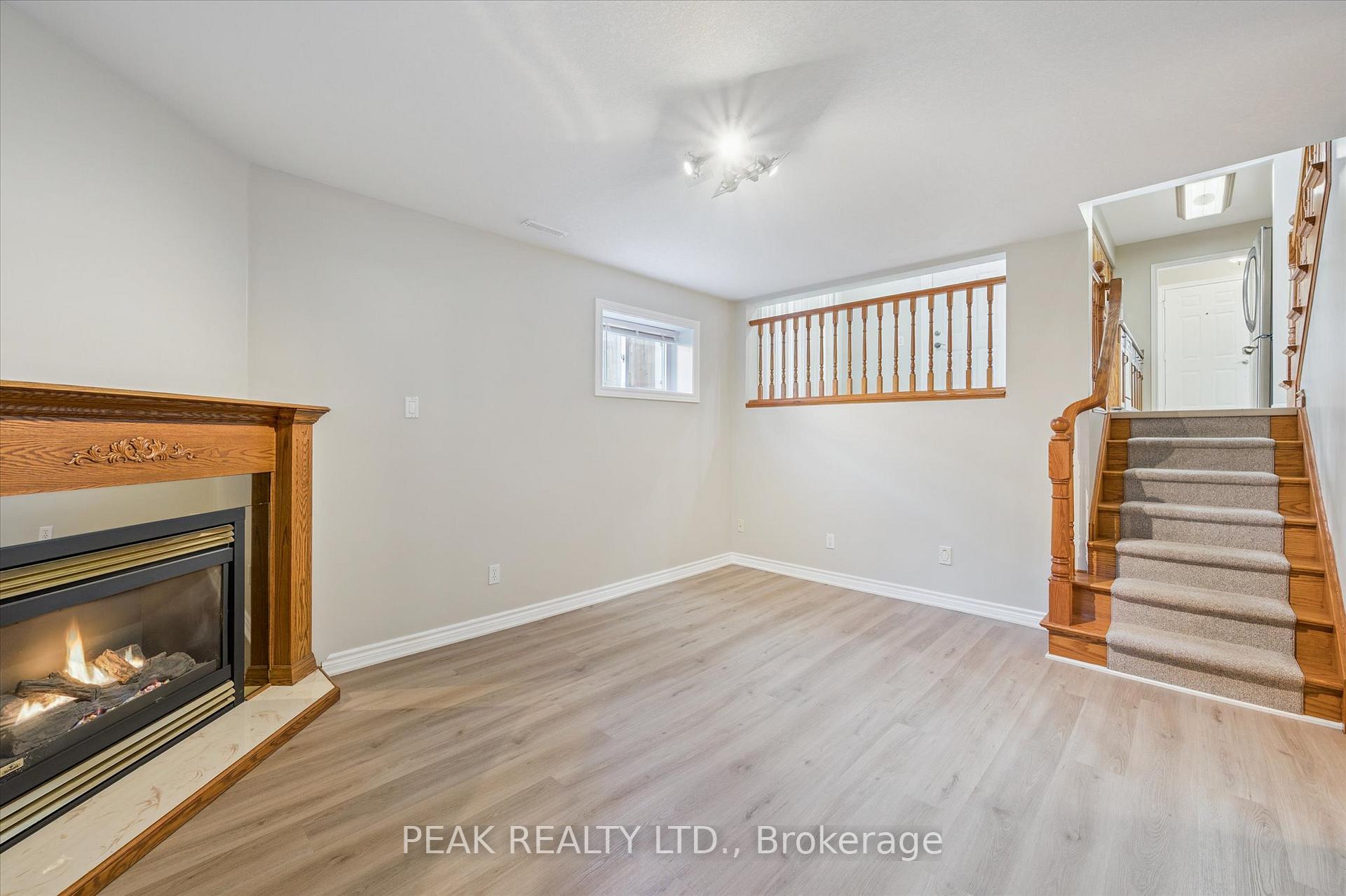 Photo 24 of 359 Westvale Drive, Waterloo — HOMEH