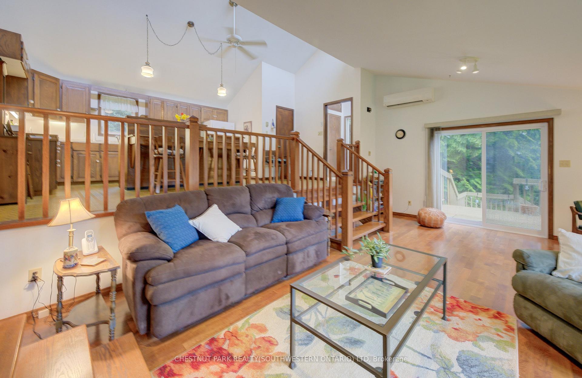 Photo 15 of 2060 Moser-Young Road, Wellesley — HOMEH