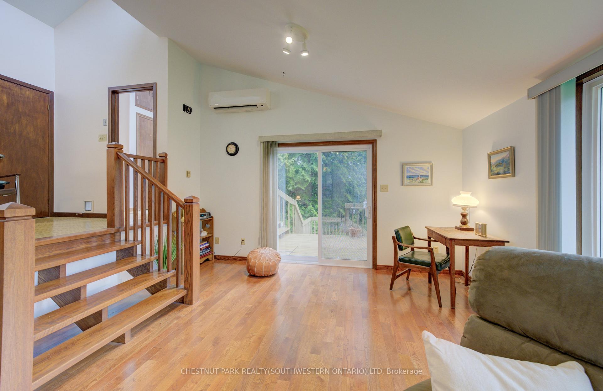 Photo 18 of 2060 Moser-Young Road, Wellesley — HOMEH