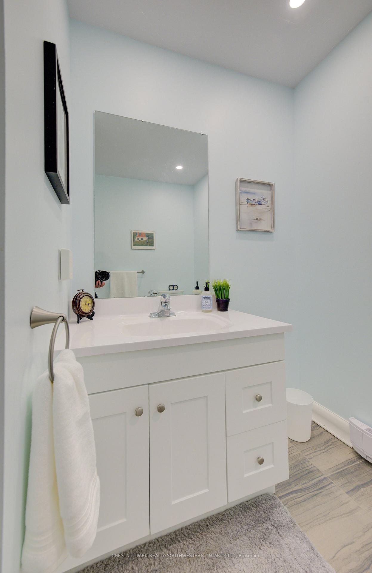 Photo 31 of 2060 Moser-Young Road, Wellesley — HOMEH