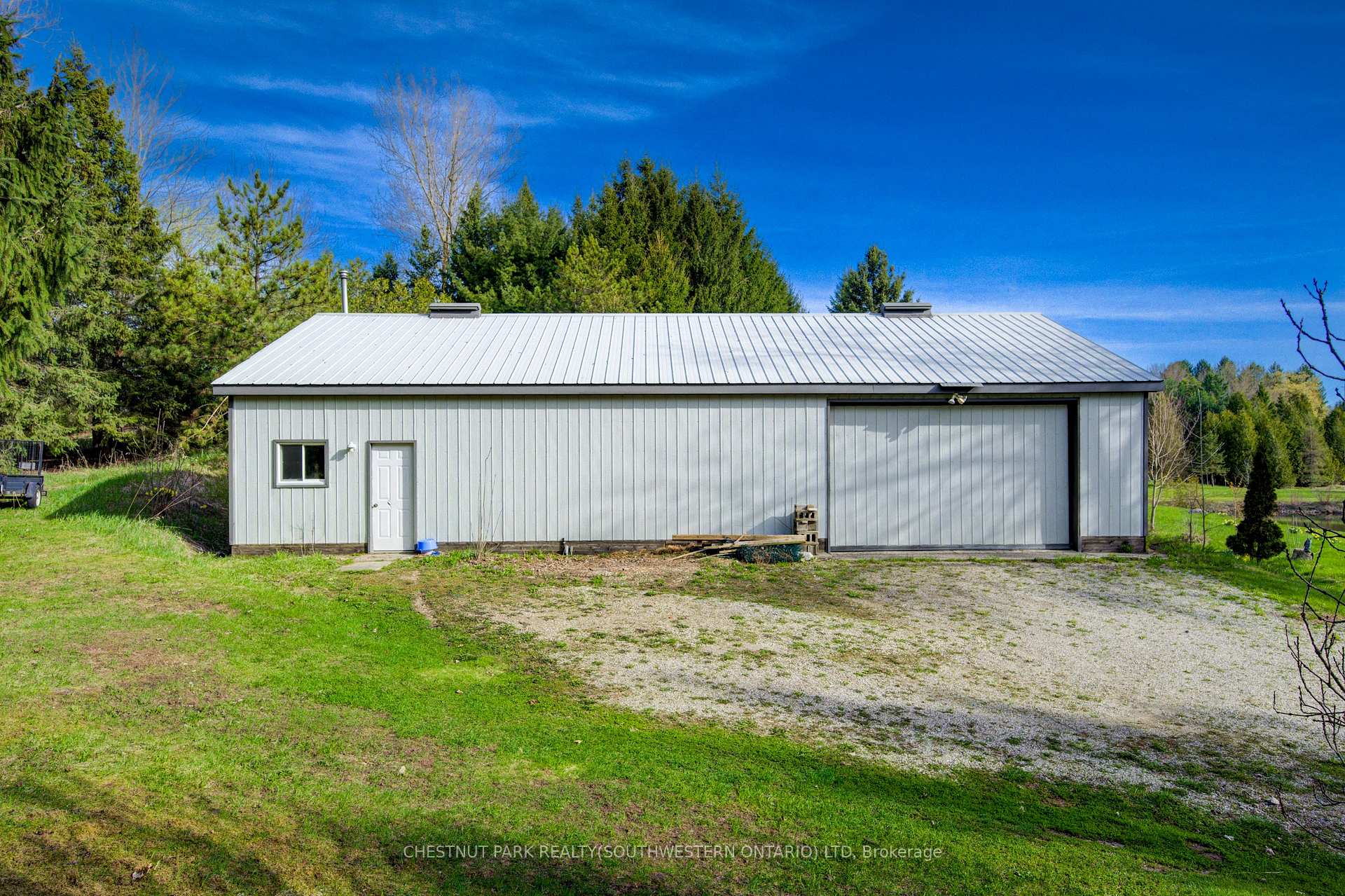Photo 39 of 2060 Moser-Young Road, Wellesley — HOMEH