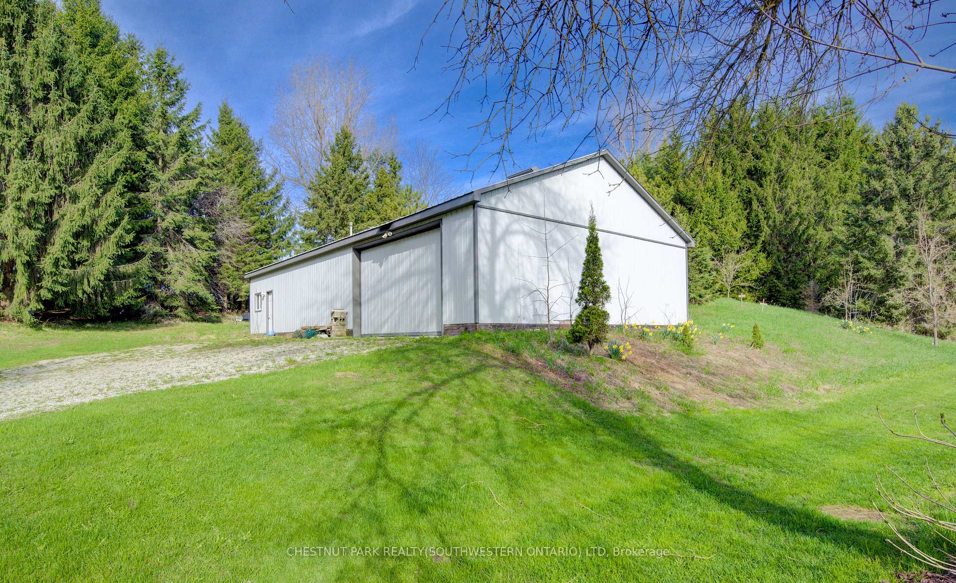 Photo 40 of 2060 Moser-Young Road, Wellesley — HOMEH