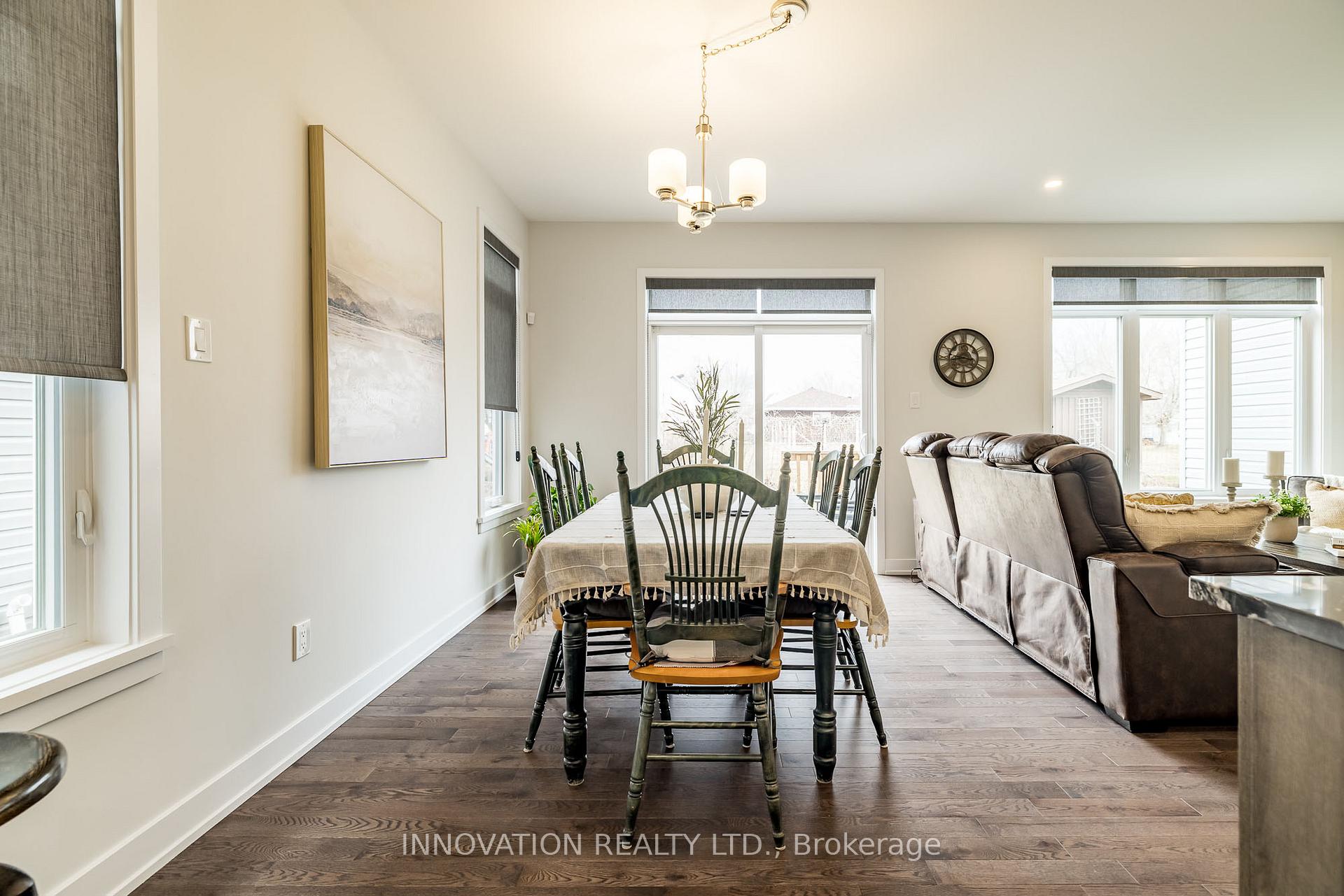 Photo 19 of 23 Mac Beattie Drive, Arnprior — HOMEH