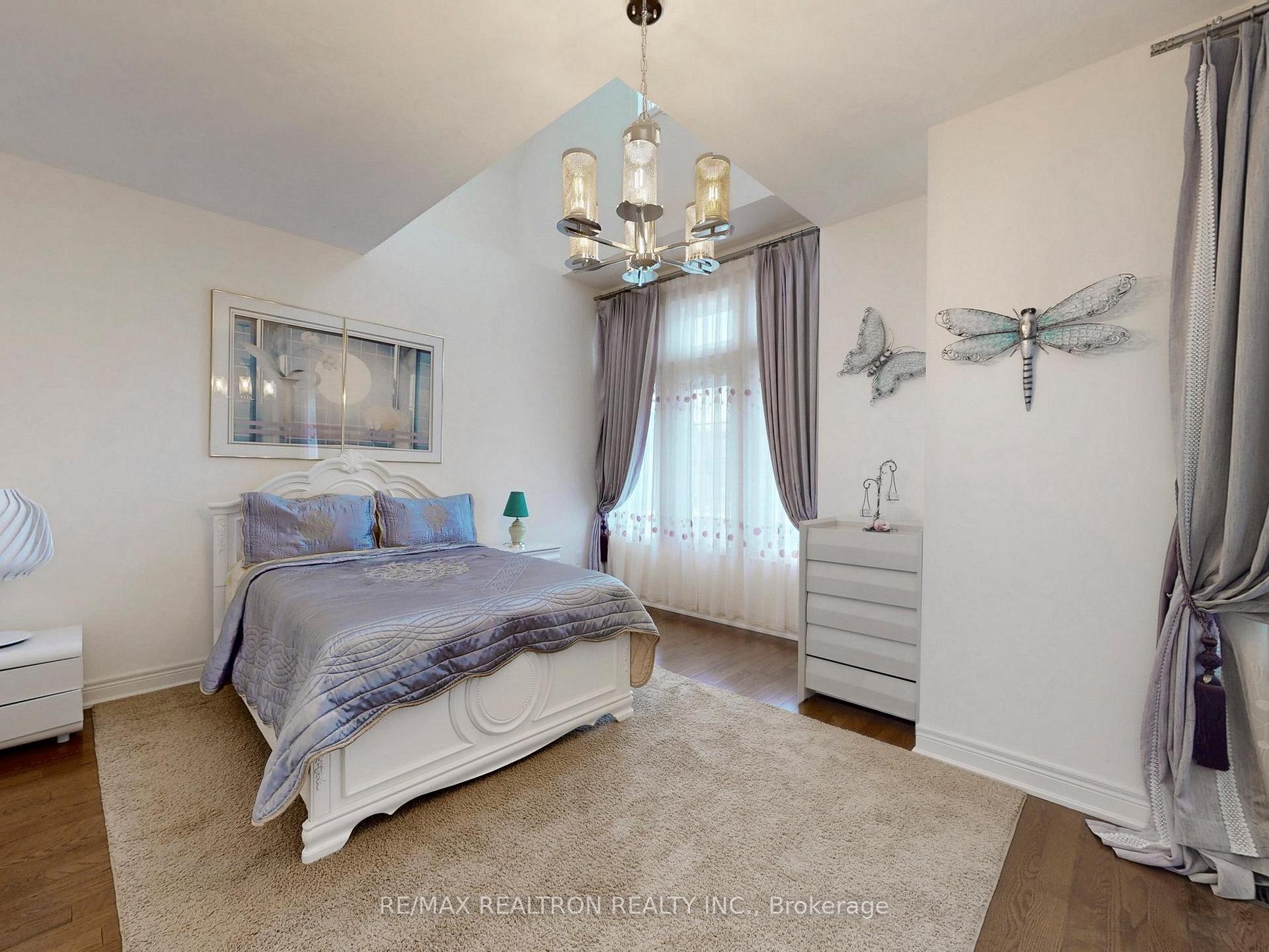 Photo 31 of 1 Conger Street, Vaughan, Patterson — HOMEH