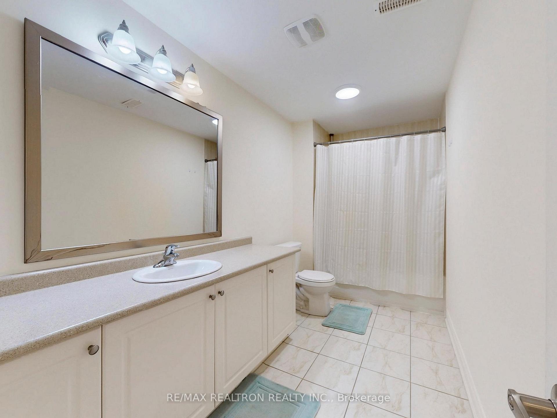 Photo 45 of 1 Conger Street, Vaughan, Patterson — HOMEH