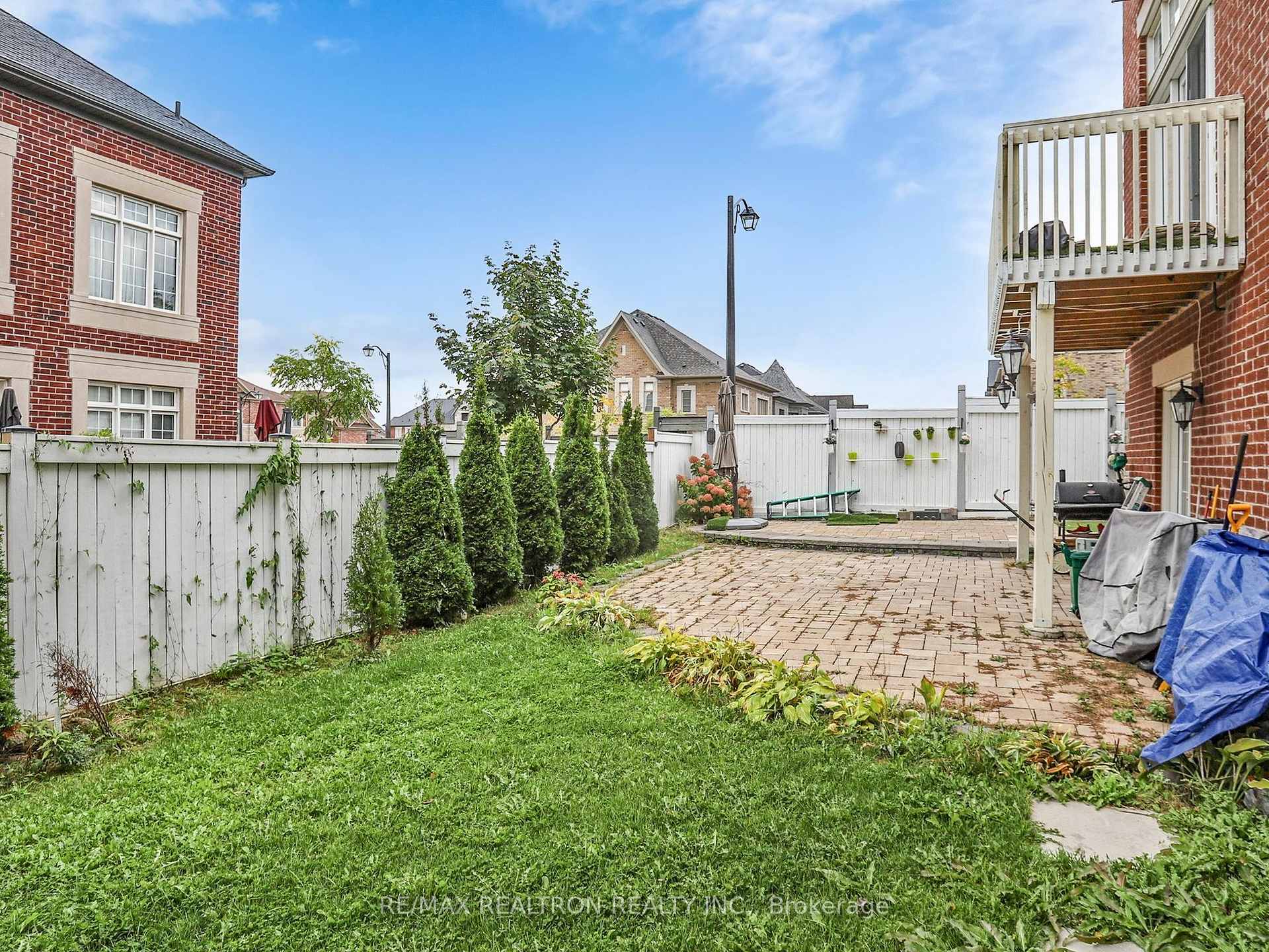 Photo 48 of 1 Conger Street, Vaughan, Patterson — HOMEH