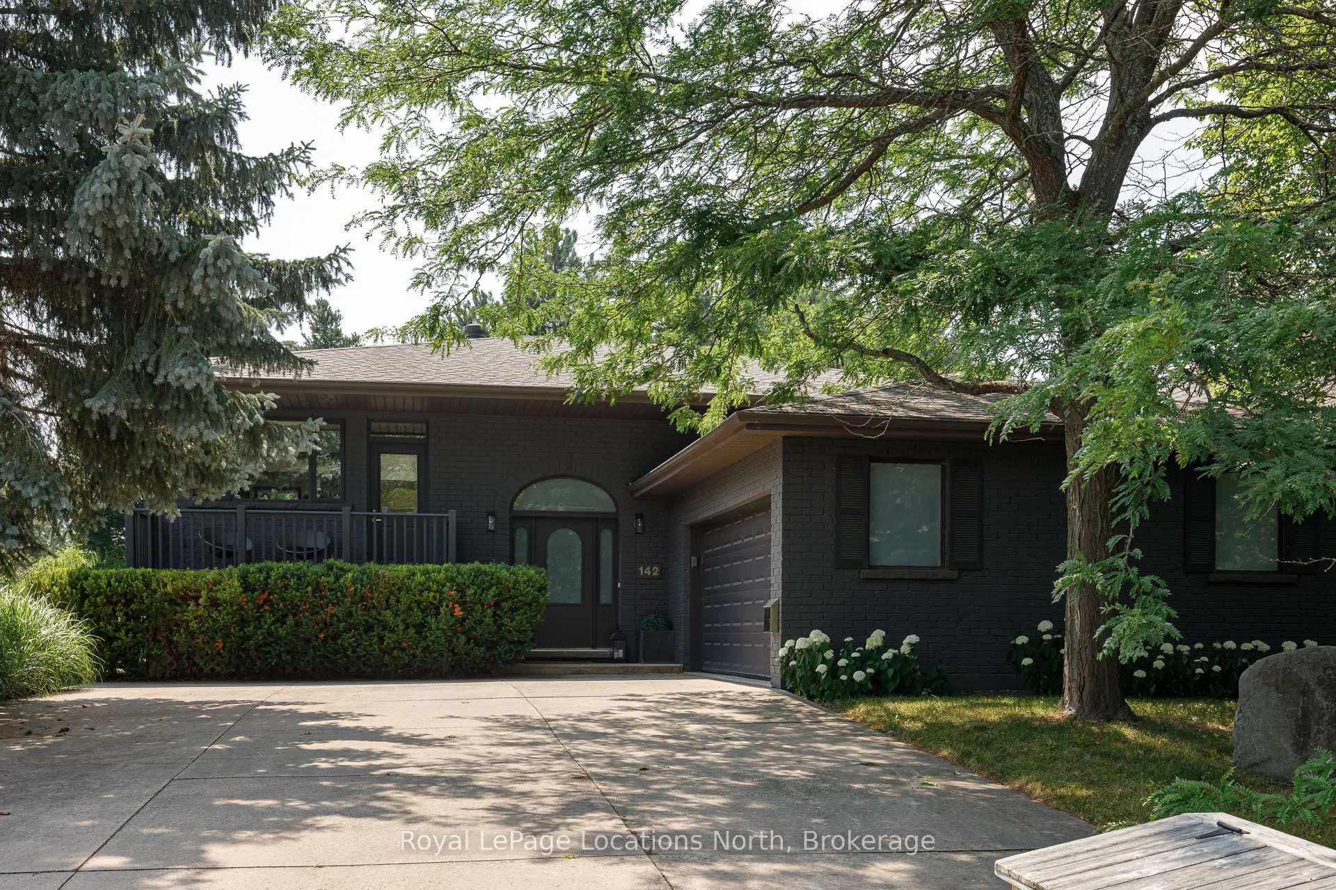 Photo 4 of 142 Brooker Boulevard, Blue Mountains — HOMEH