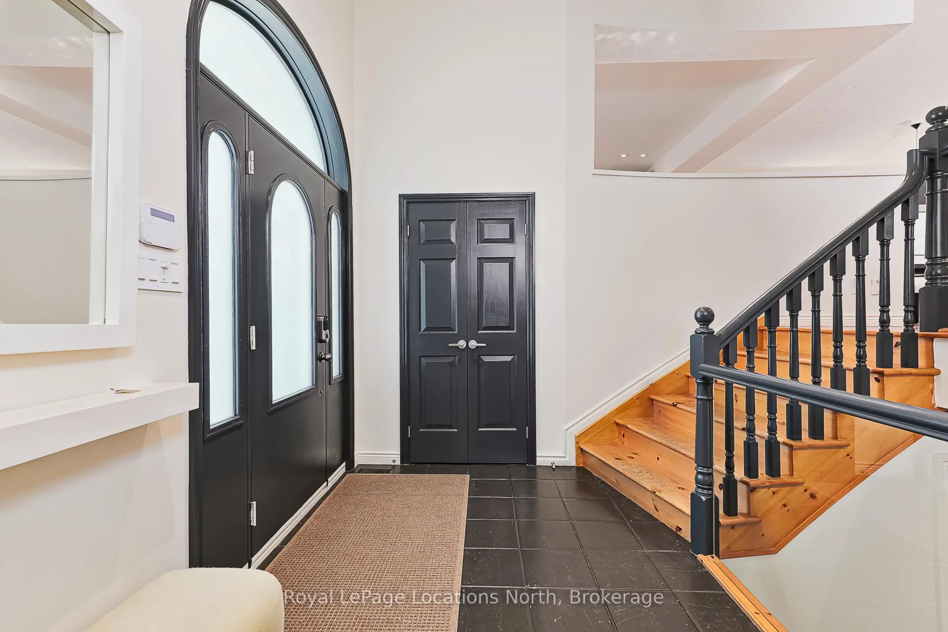 Photo 6 of 142 Brooker Boulevard, Blue Mountains — HOMEH