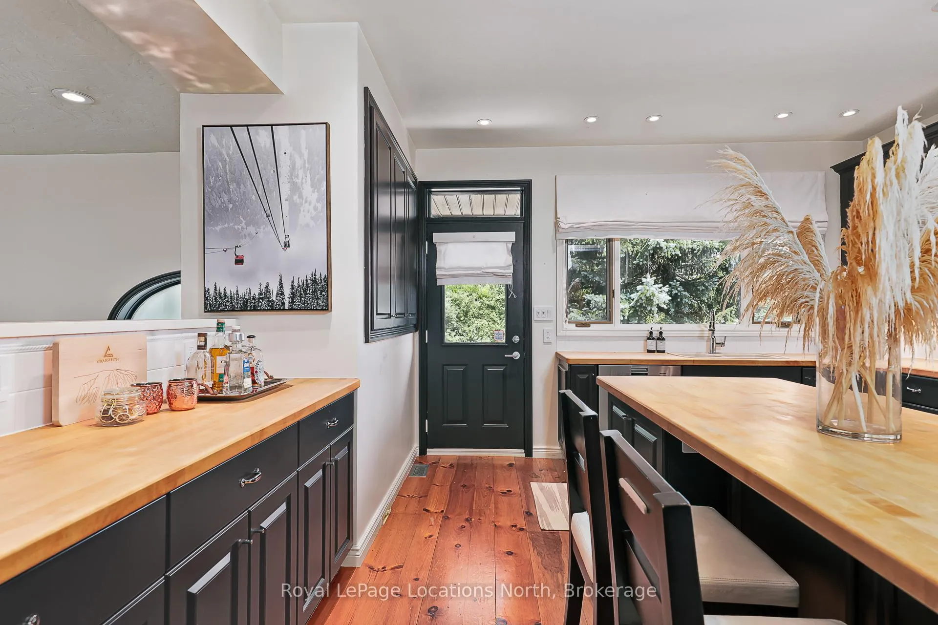 Photo 18 of 142 Brooker Boulevard, Blue Mountains — HOMEH