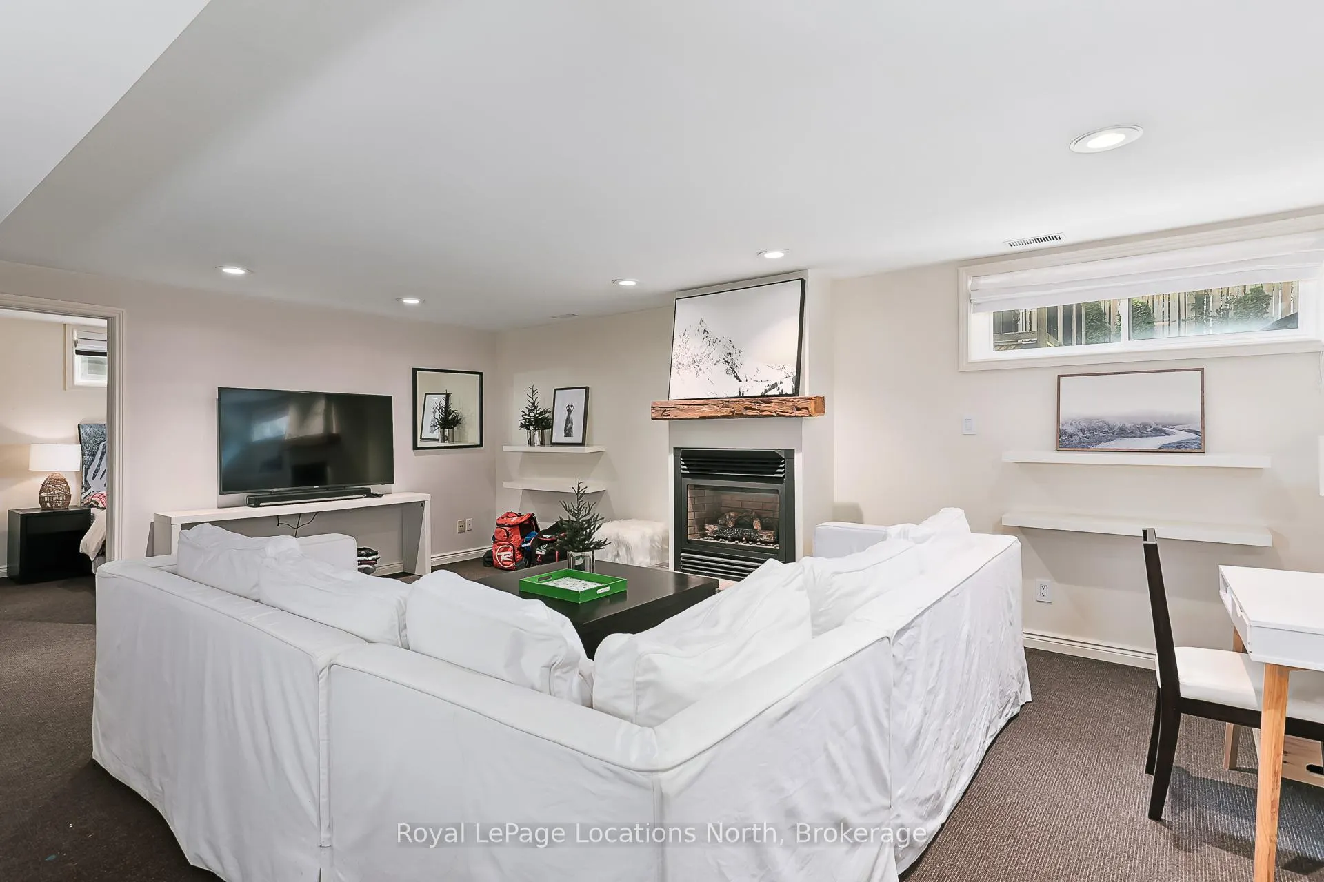 Photo 28 of 142 Brooker Boulevard, Blue Mountains — HOMEH