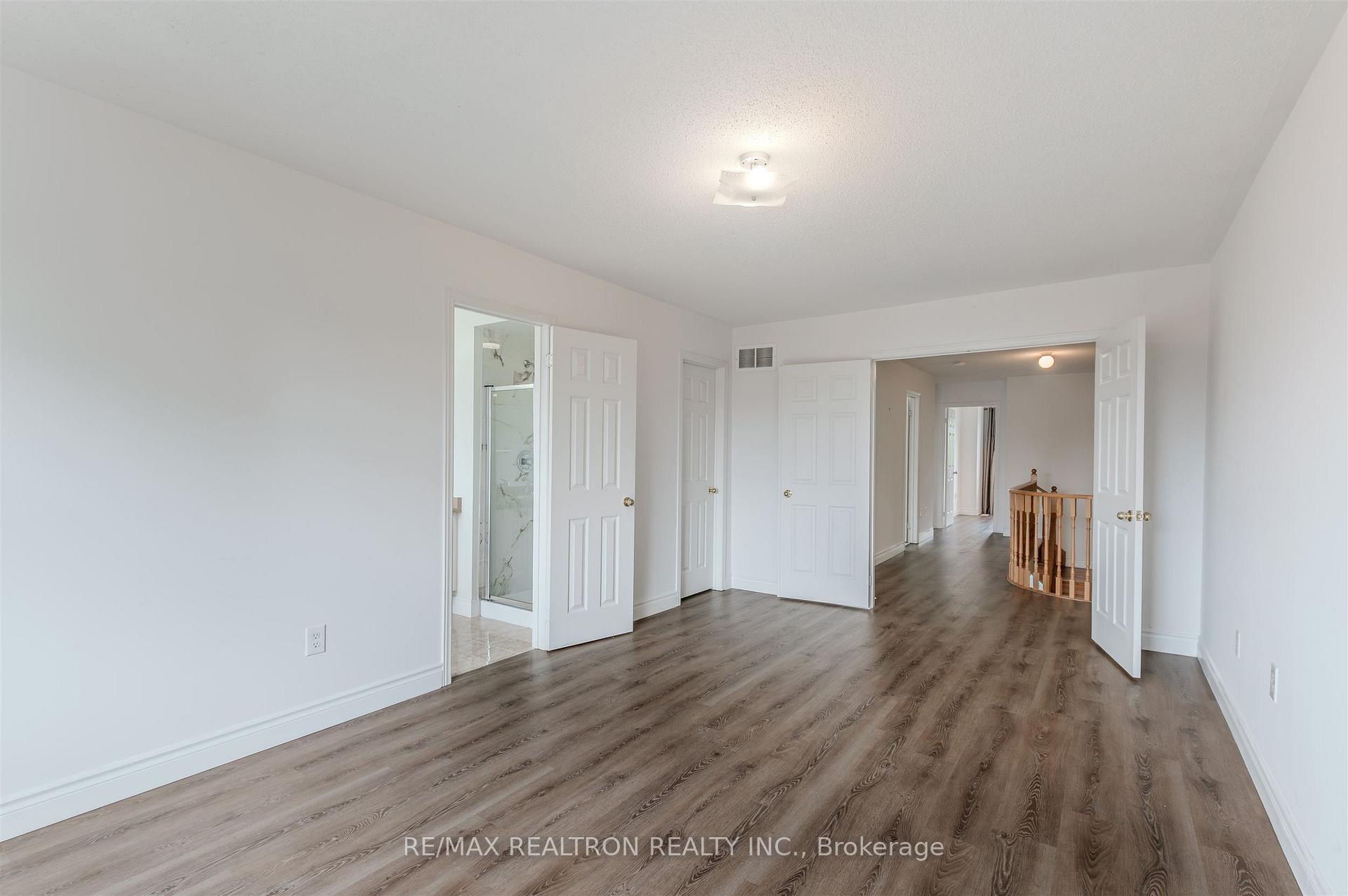 Photo 22 of 76 Argento Crescent, Vaughan, Vellore Village — HOMEH