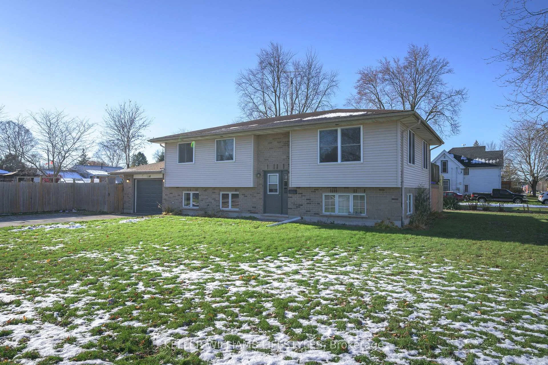 Photo 3 of 118 Main Street, West Elgin, West Lorne — HOMEH