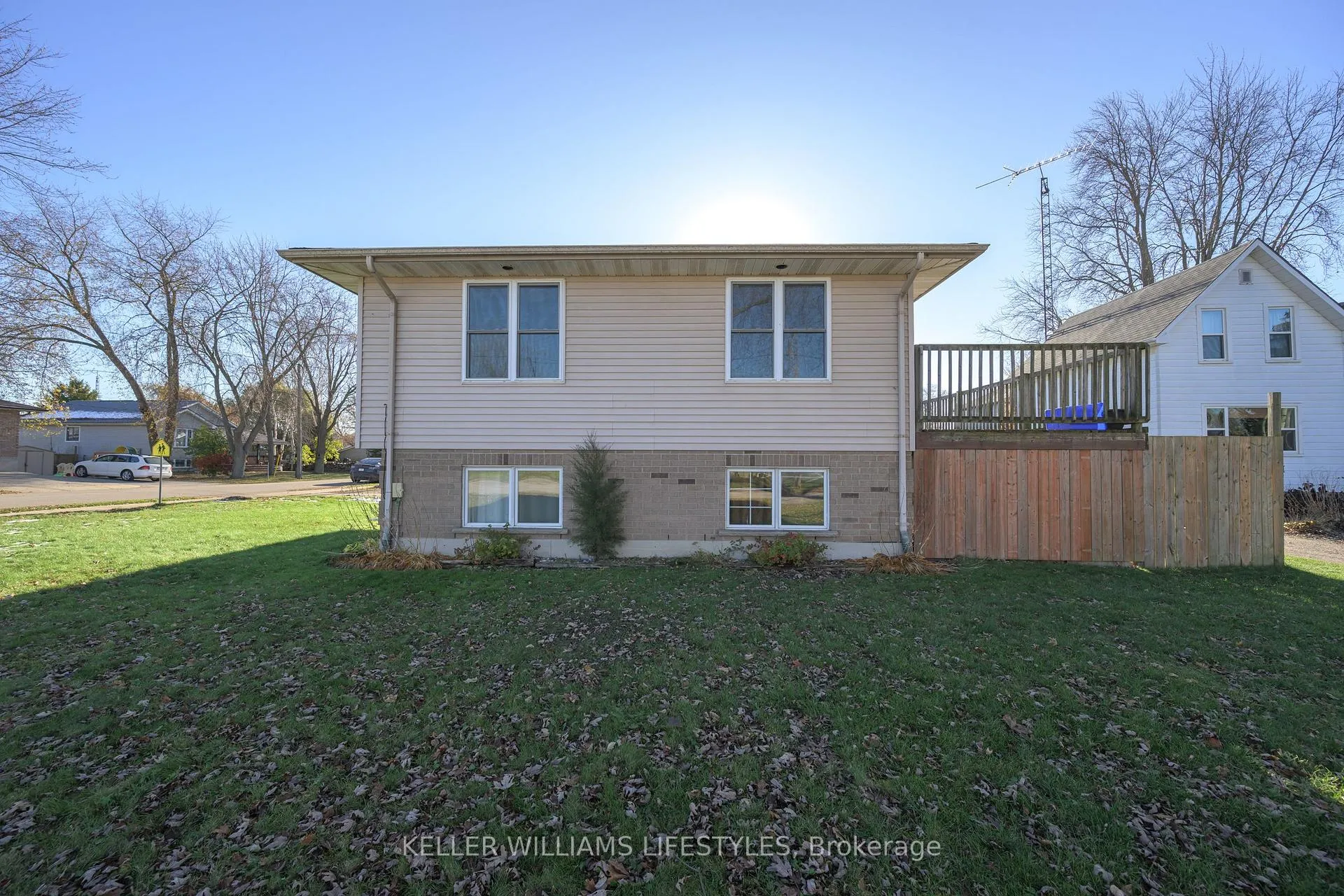 Photo 4 of 118 Main Street, West Elgin, West Lorne — HOMEH