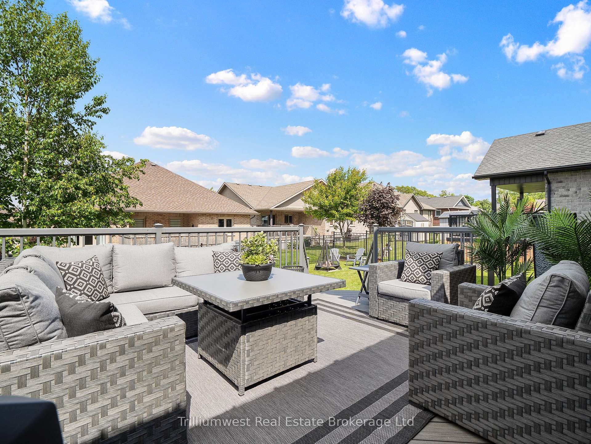 Photo 17 of 112 Ruby's Crescent, Wellington North, Mount Forest — HOMEH