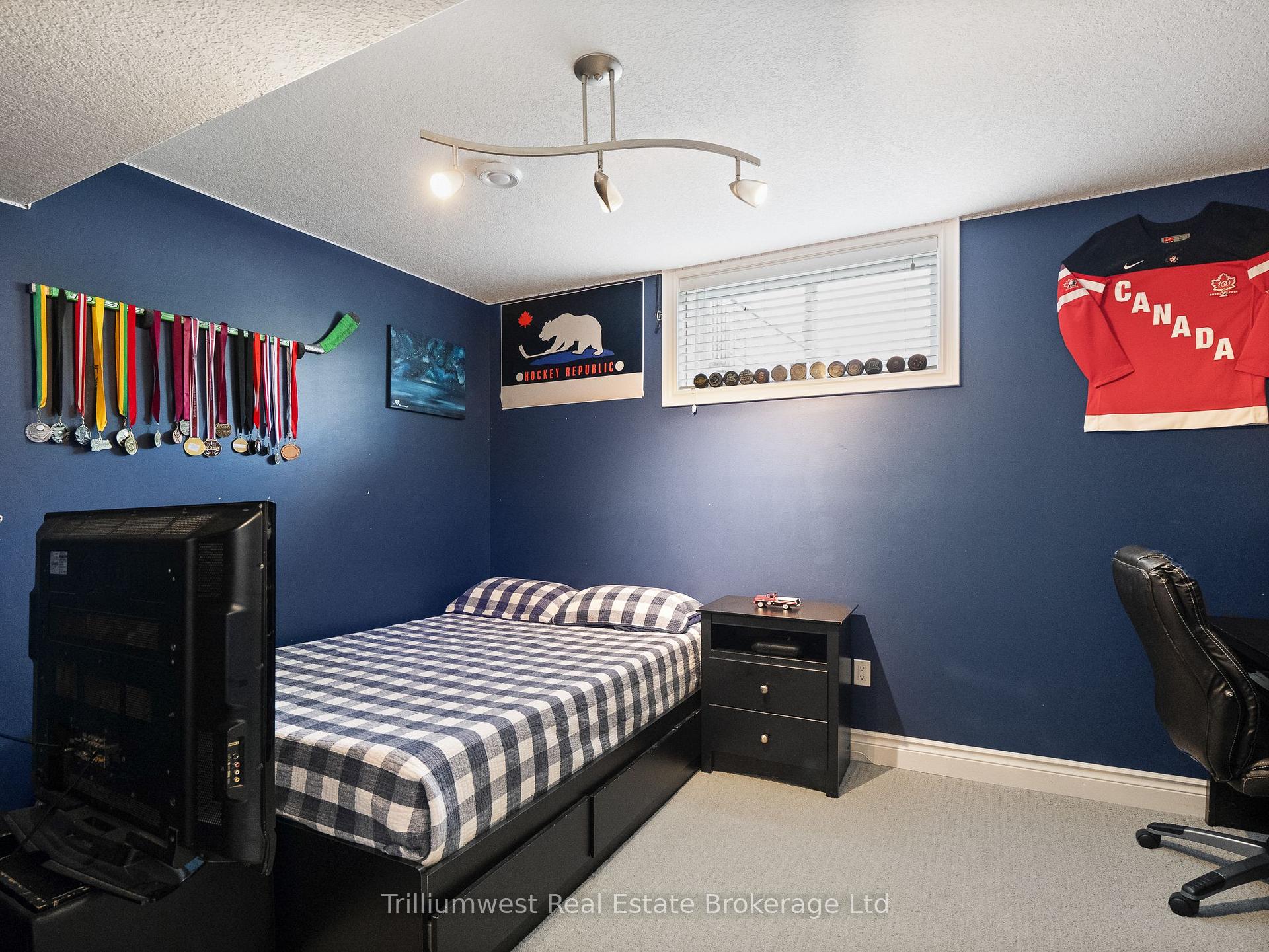Photo 43 of 112 Ruby's Crescent, Wellington North, Mount Forest — HOMEH