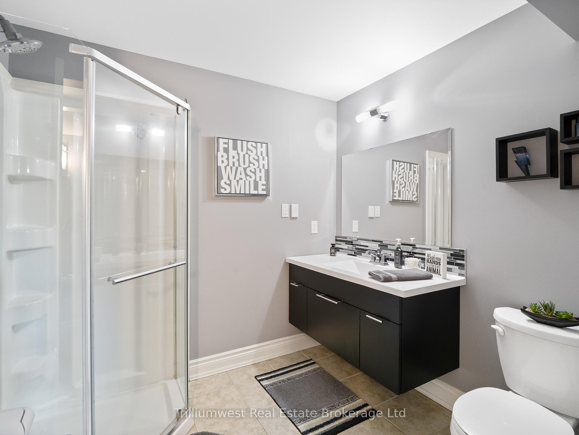 Photo 44 of 112 Ruby's Crescent, Wellington North, Mount Forest — HOMEH