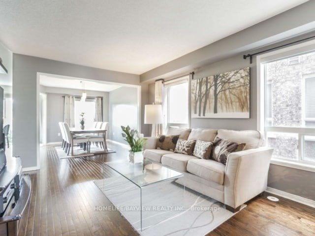 Photo 2 of 10 Lodgeway Drive, Vaughan, Rural Vaughan — HOMEH