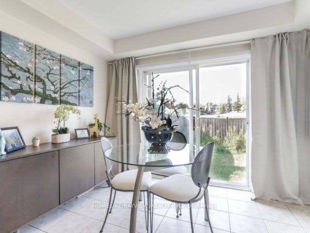Photo 5 of 10 Lodgeway Drive, Vaughan, Rural Vaughan — HOMEH