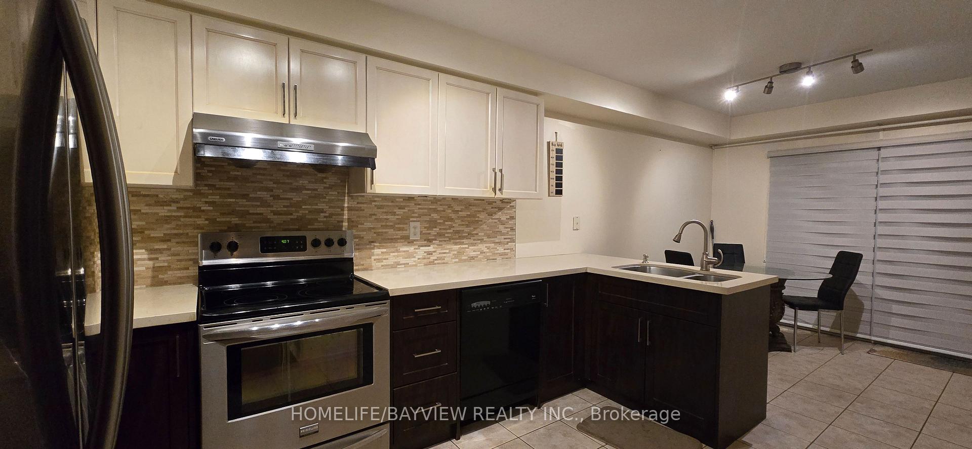 Photo 31 of 10 Lodgeway Drive, Vaughan, Rural Vaughan — HOMEH
