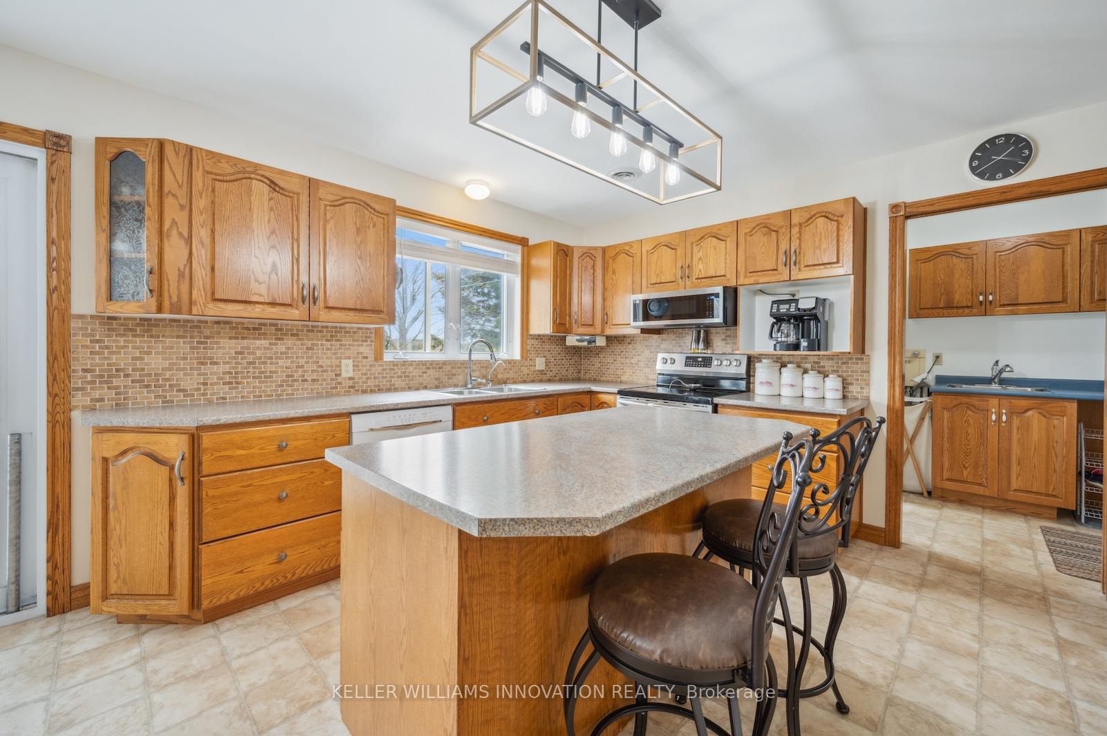 Photo 14 of 4140 Weimar Line, Wellesley — HOMEH