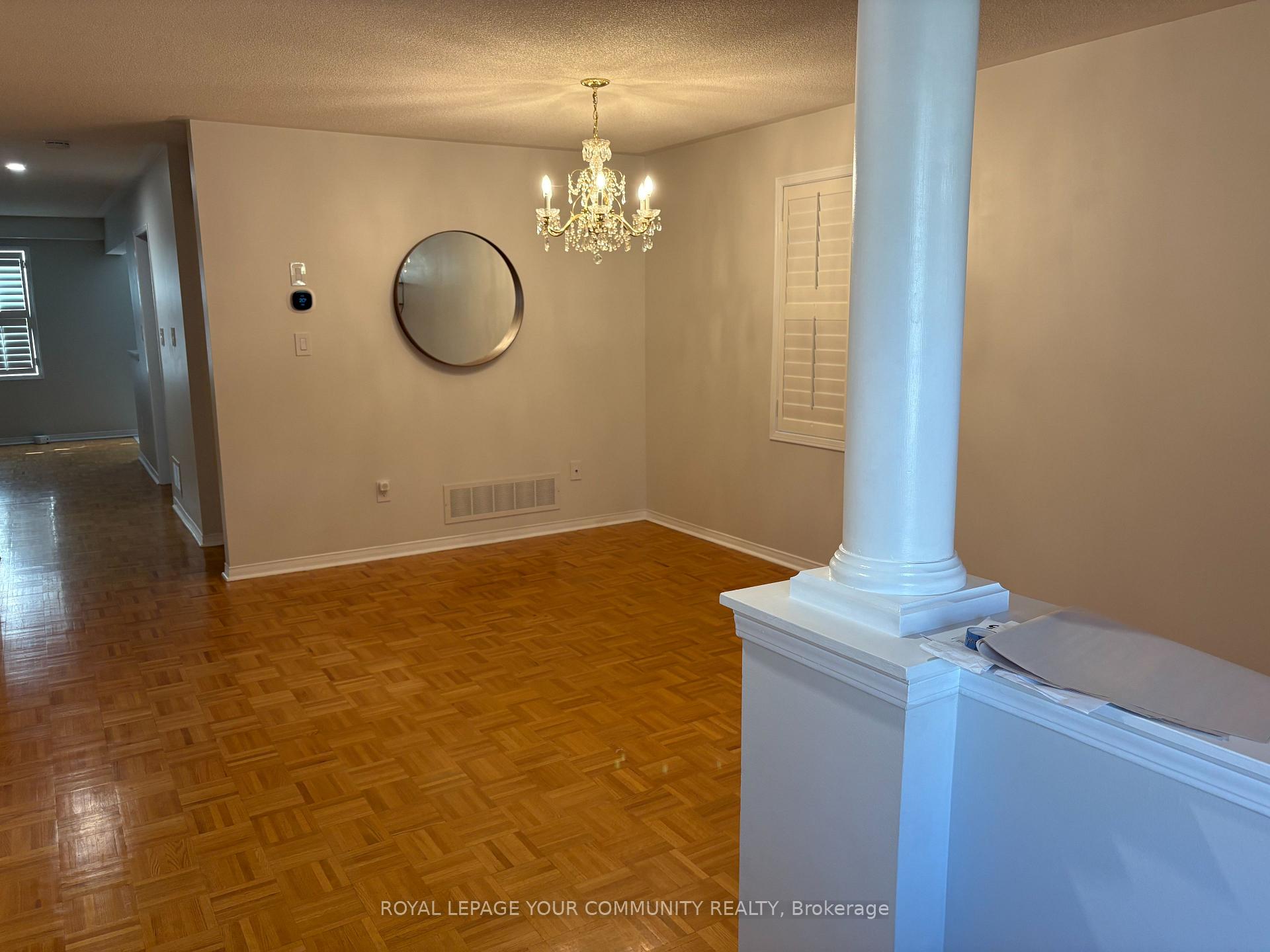 Photo 4 of 146 Hollywood Hill Circle, Vaughan, Vellore Village — HOMEH