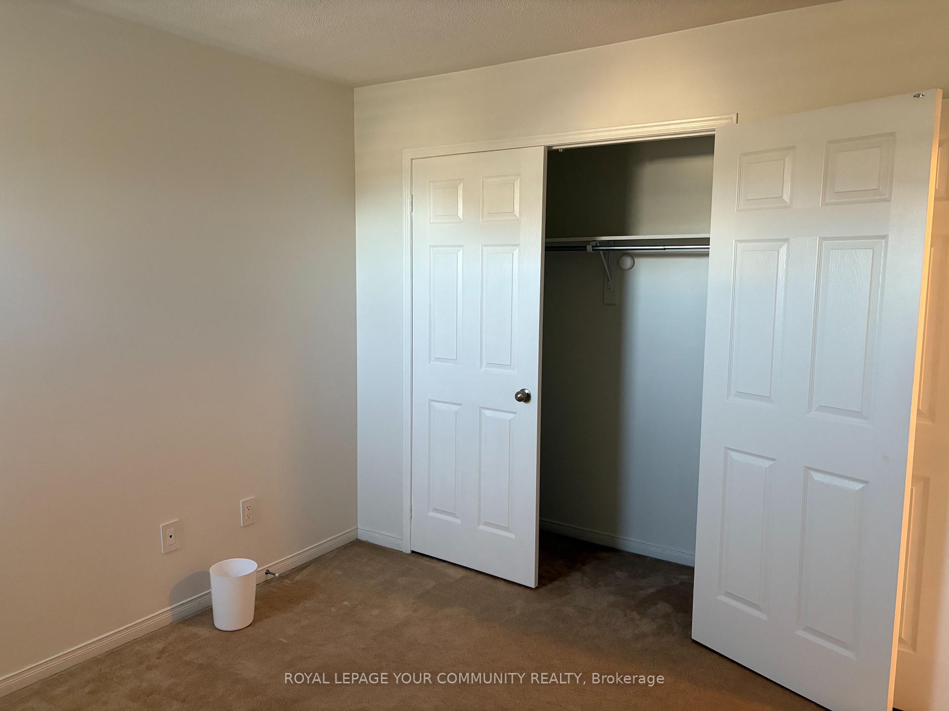 Photo 22 of 146 Hollywood Hill Circle, Vaughan, Vellore Village — HOMEH