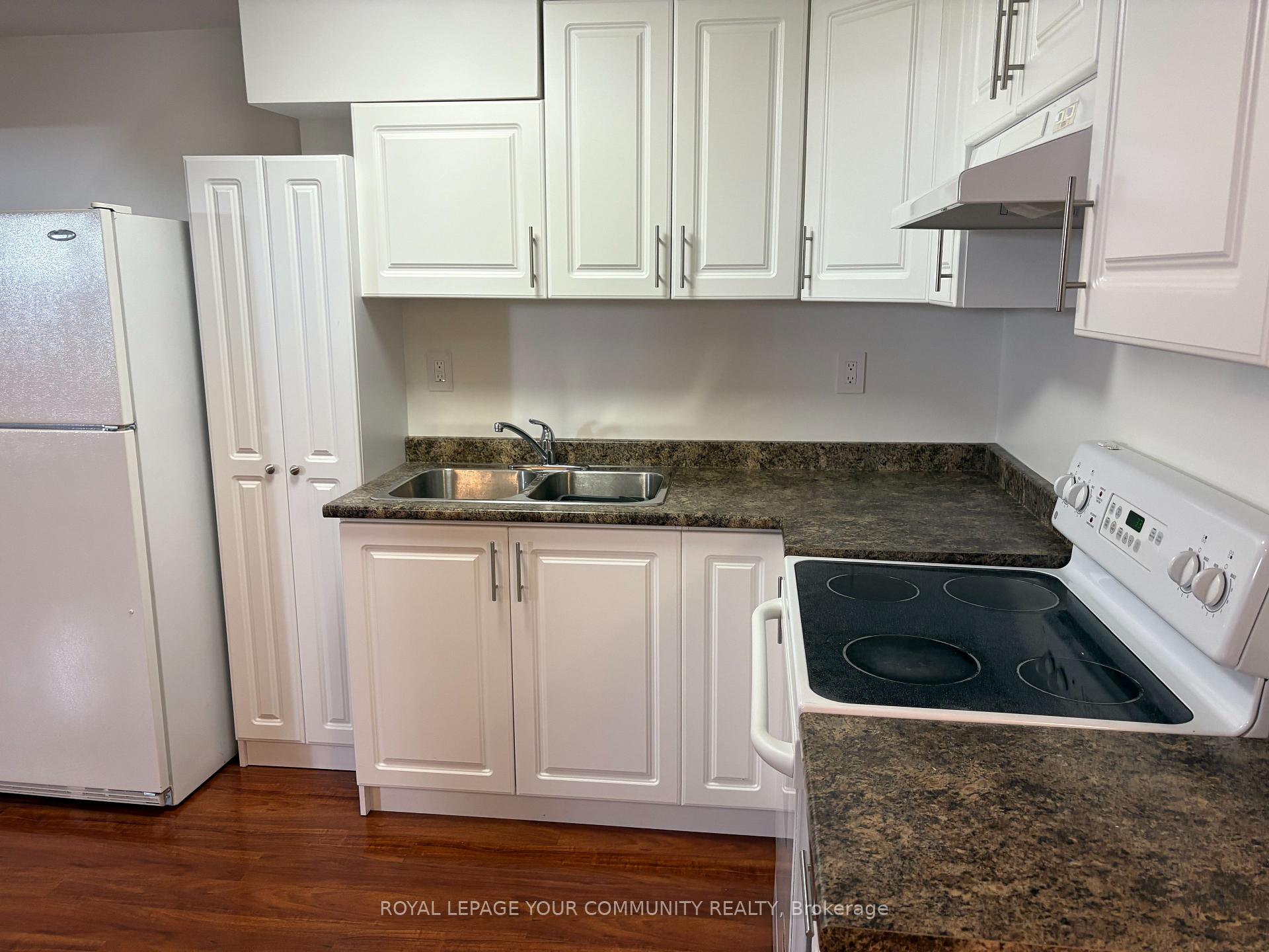 Photo 29 of 146 Hollywood Hill Circle, Vaughan, Vellore Village — HOMEH