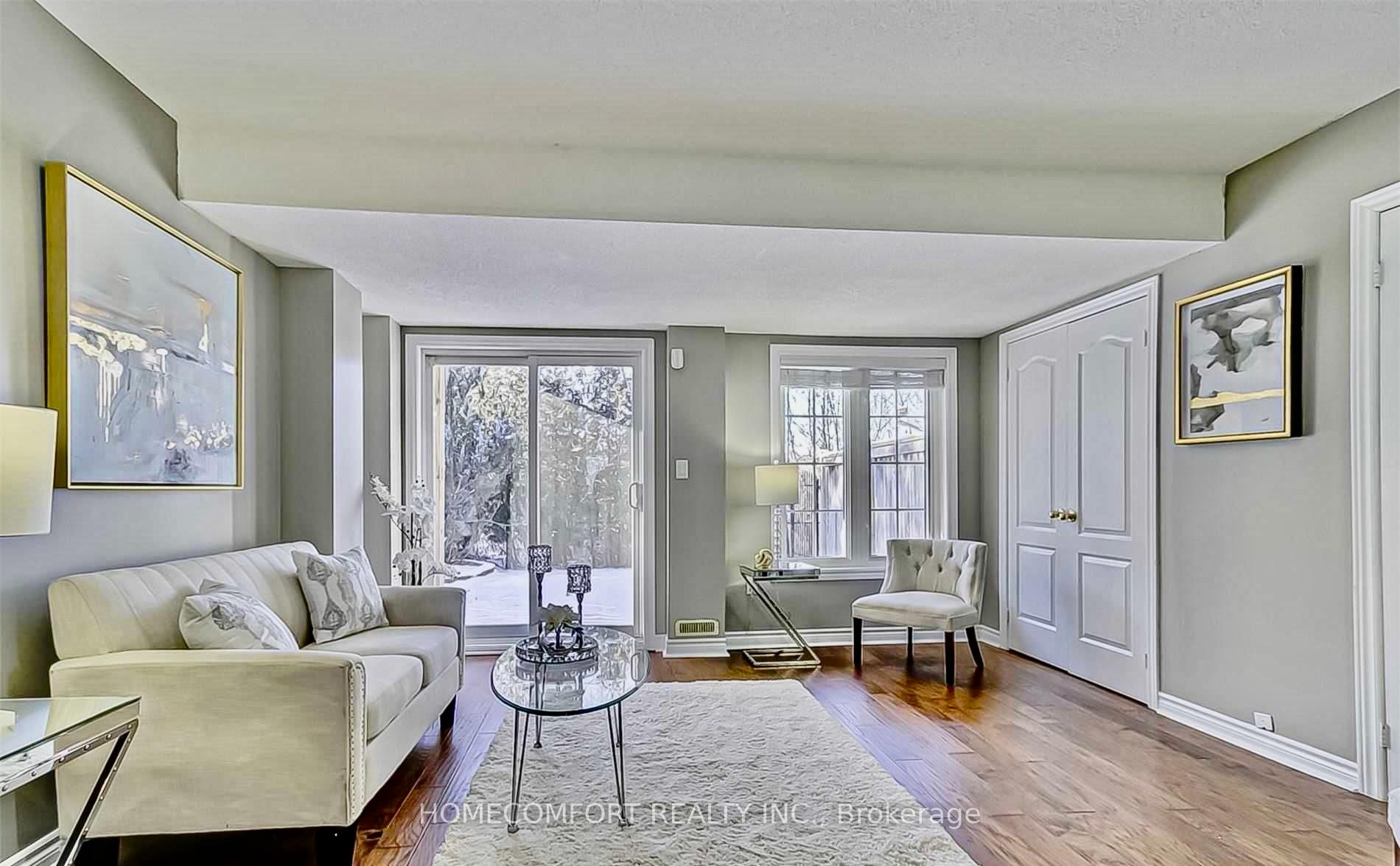 Photo 6 of 38 Burgon Place, Aurora, Aurora Village — HOMEH