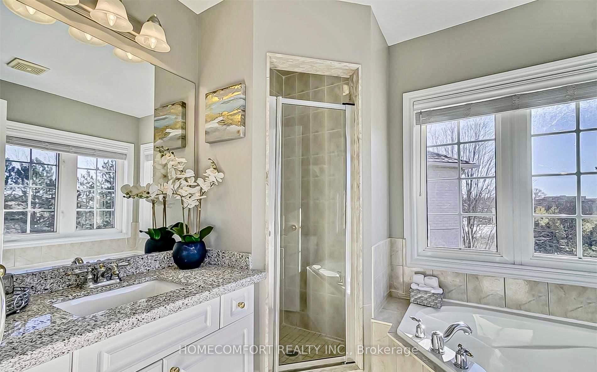 Photo 17 of 38 Burgon Place, Aurora, Aurora Village — HOMEH