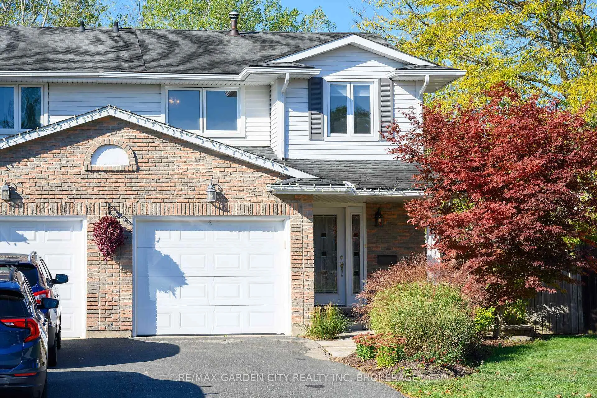 Photo 1 of 82 Terrace Avenue, Welland, Broadway — HOMEH