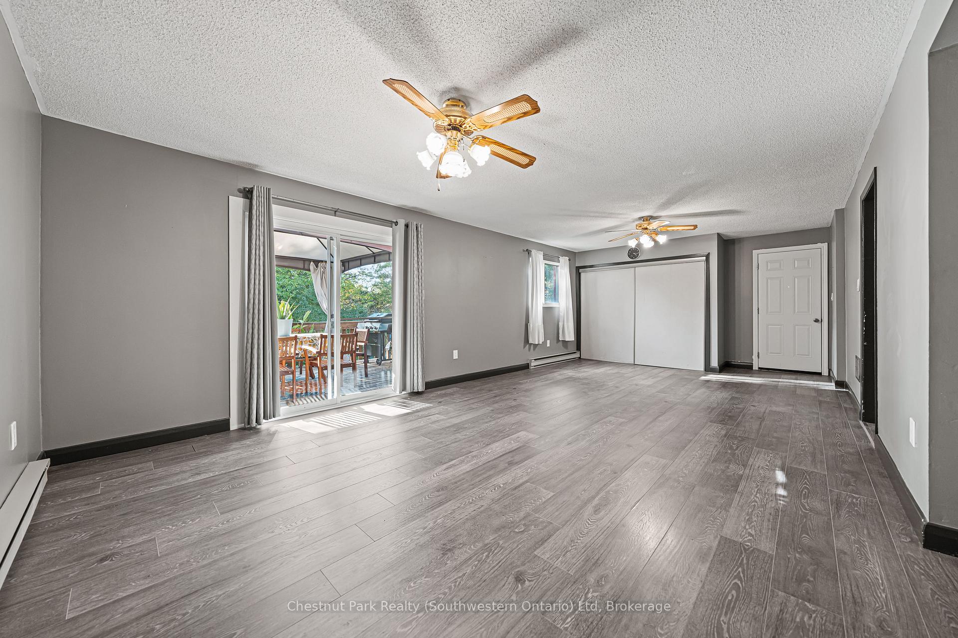 Photo 4 of 29 Ridgewood Avenue, Waterloo — HOMEH